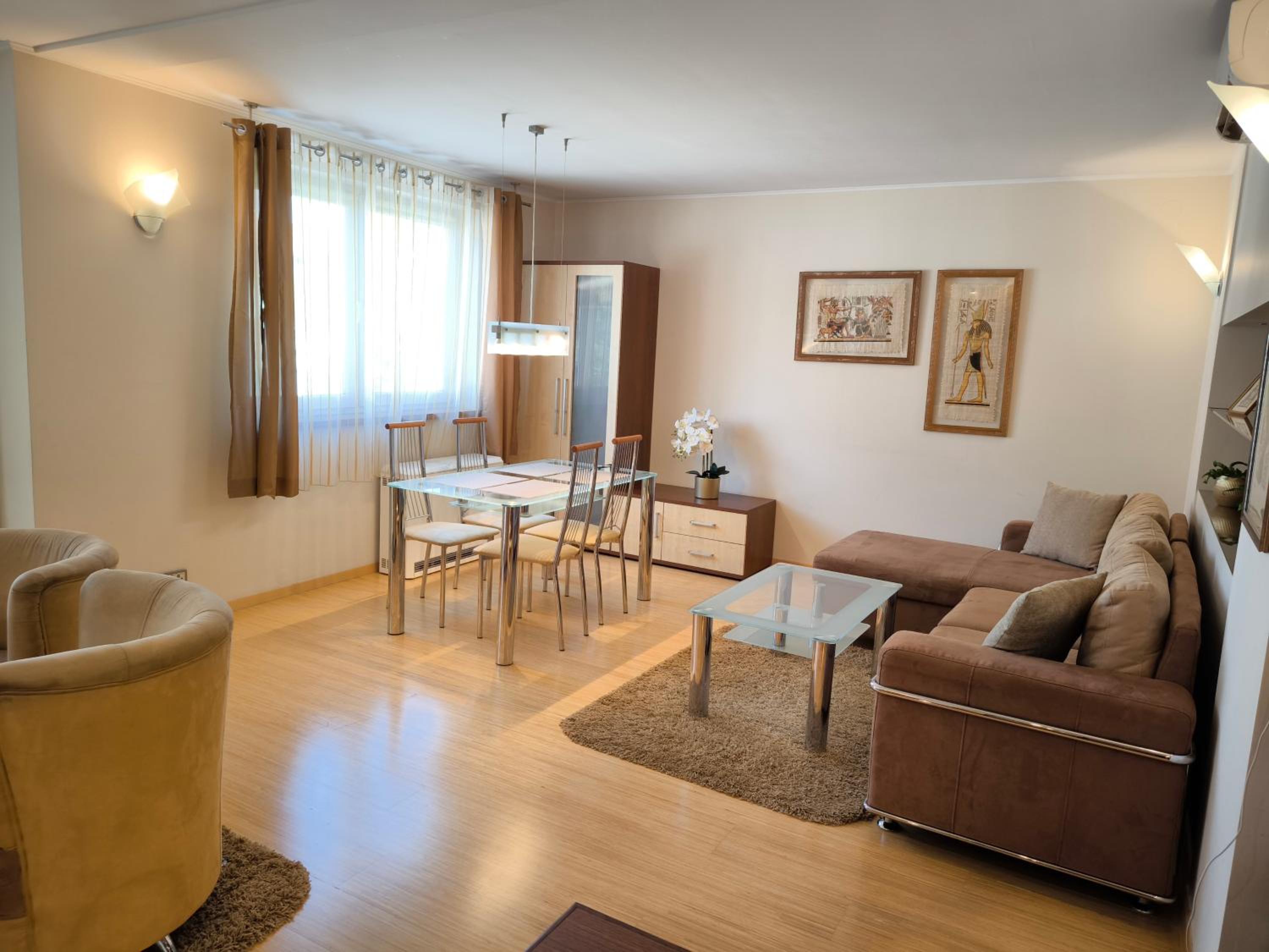 Uroczy apartament przy deptaku z parkingiem., photo 17