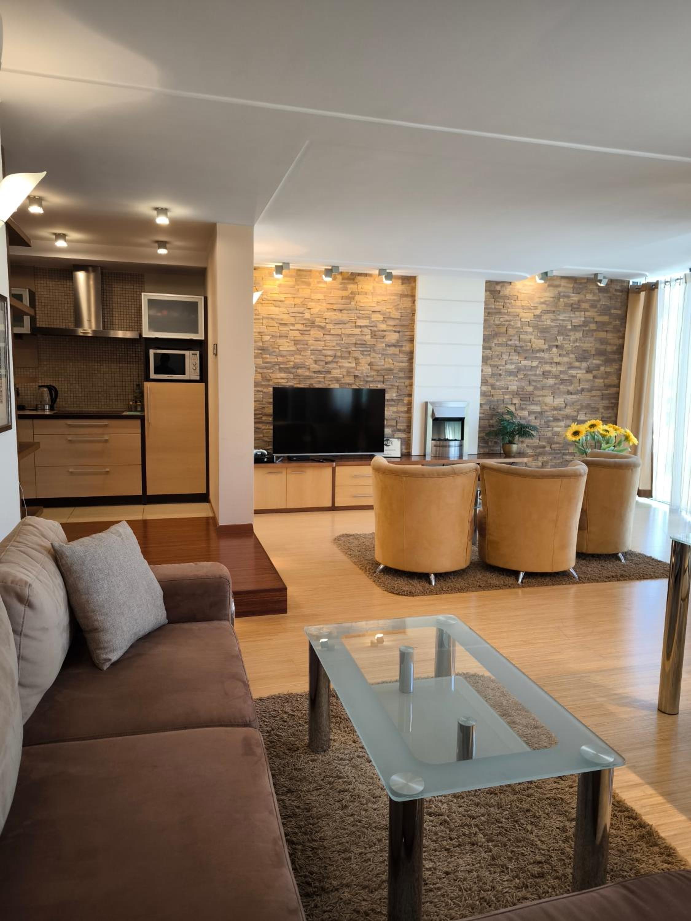 Uroczy apartament przy deptaku z parkingiem., photo 4