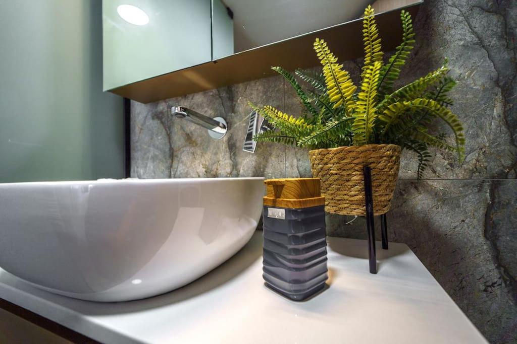 Aphrodite City Suites Herakleion photo 5