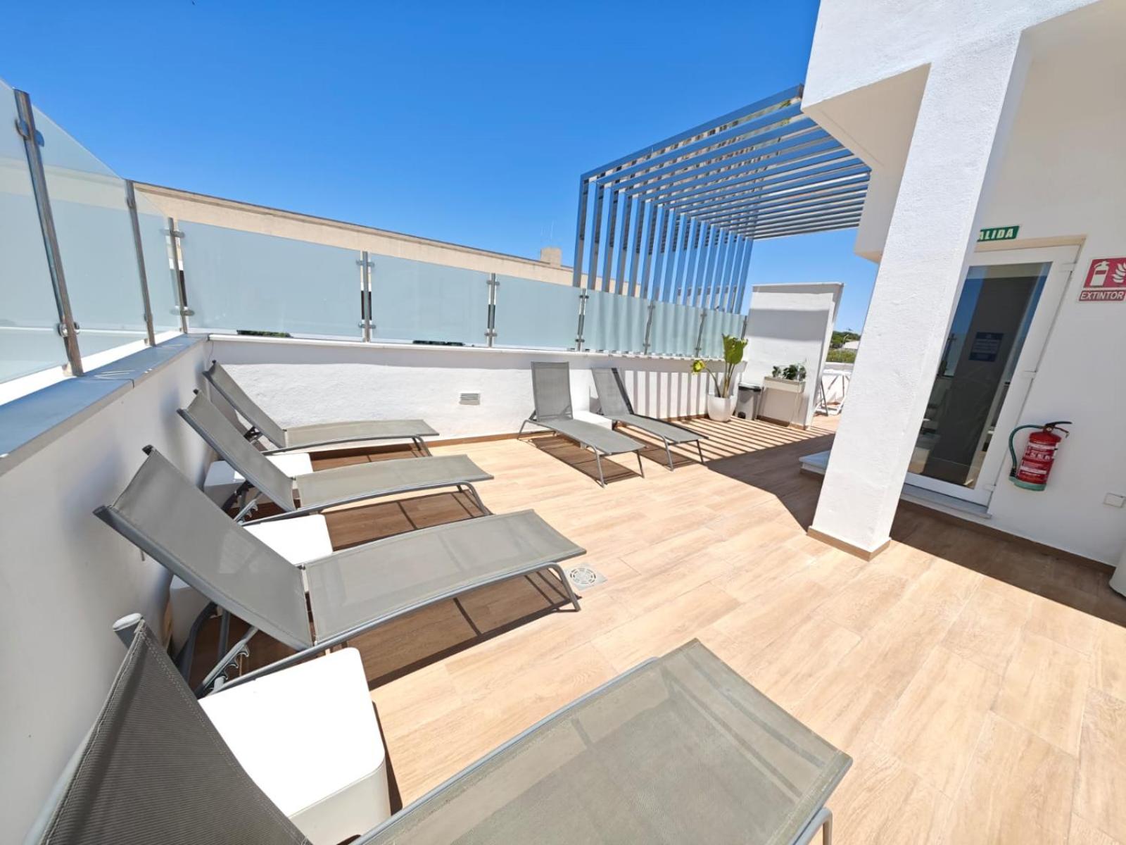Apartamento nuevo en planta Baja A con piscina y solarium view 4