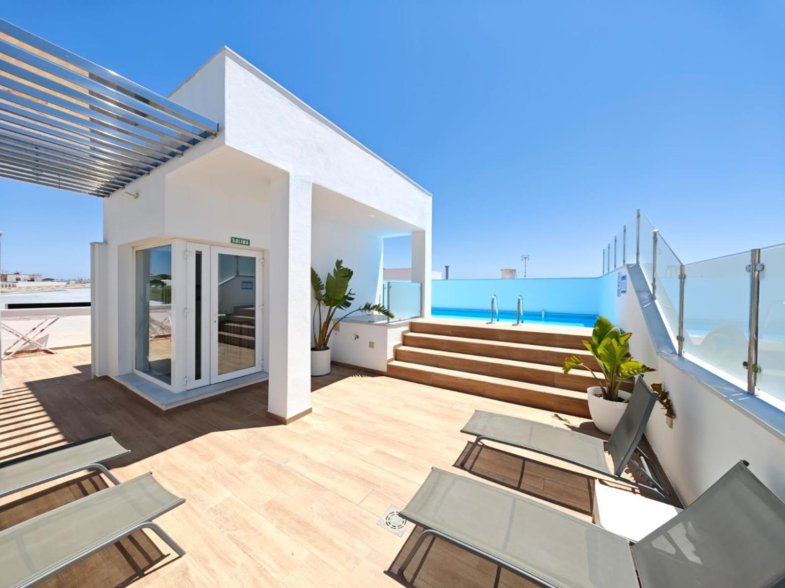 Apartamento nuevo en planta Baja A con piscina y solarium view 3