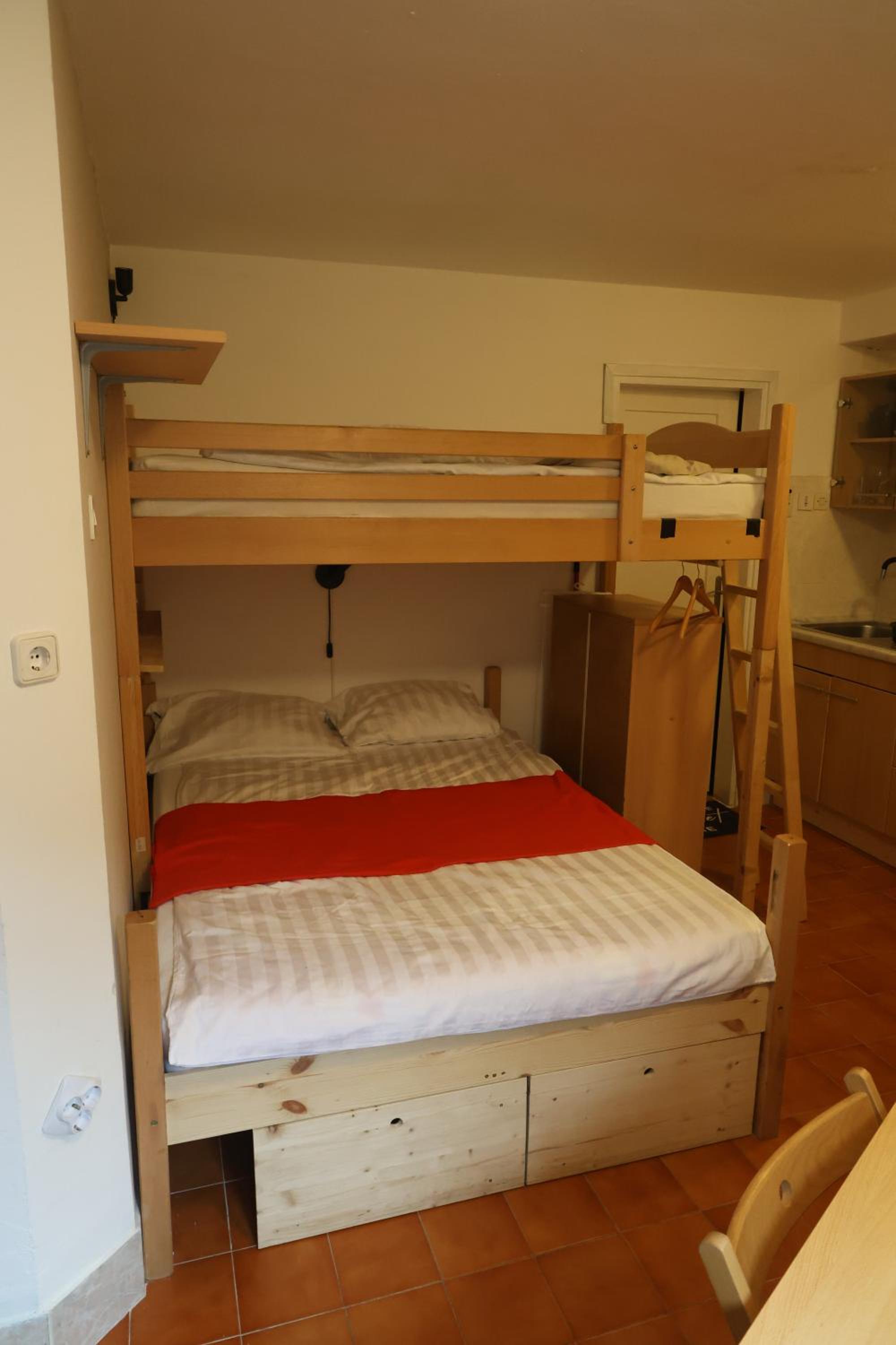 Apartma As