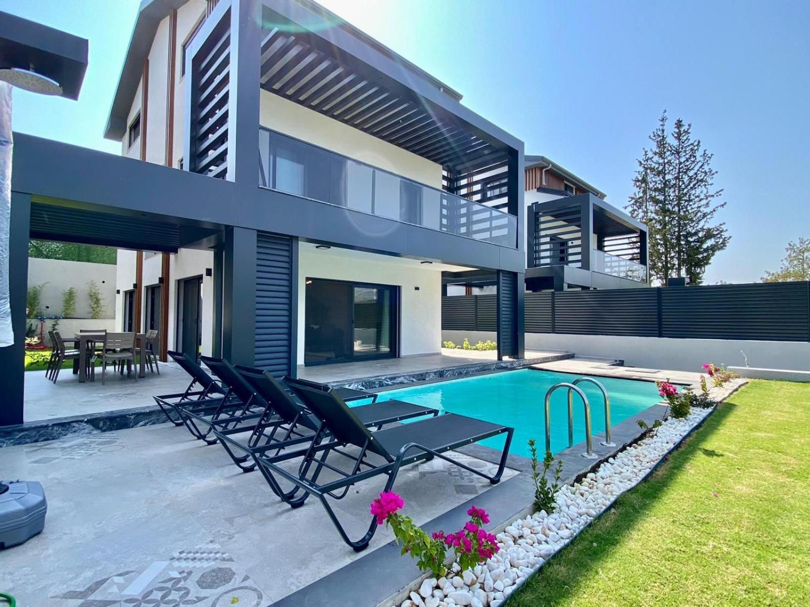 Villa Koral view 3