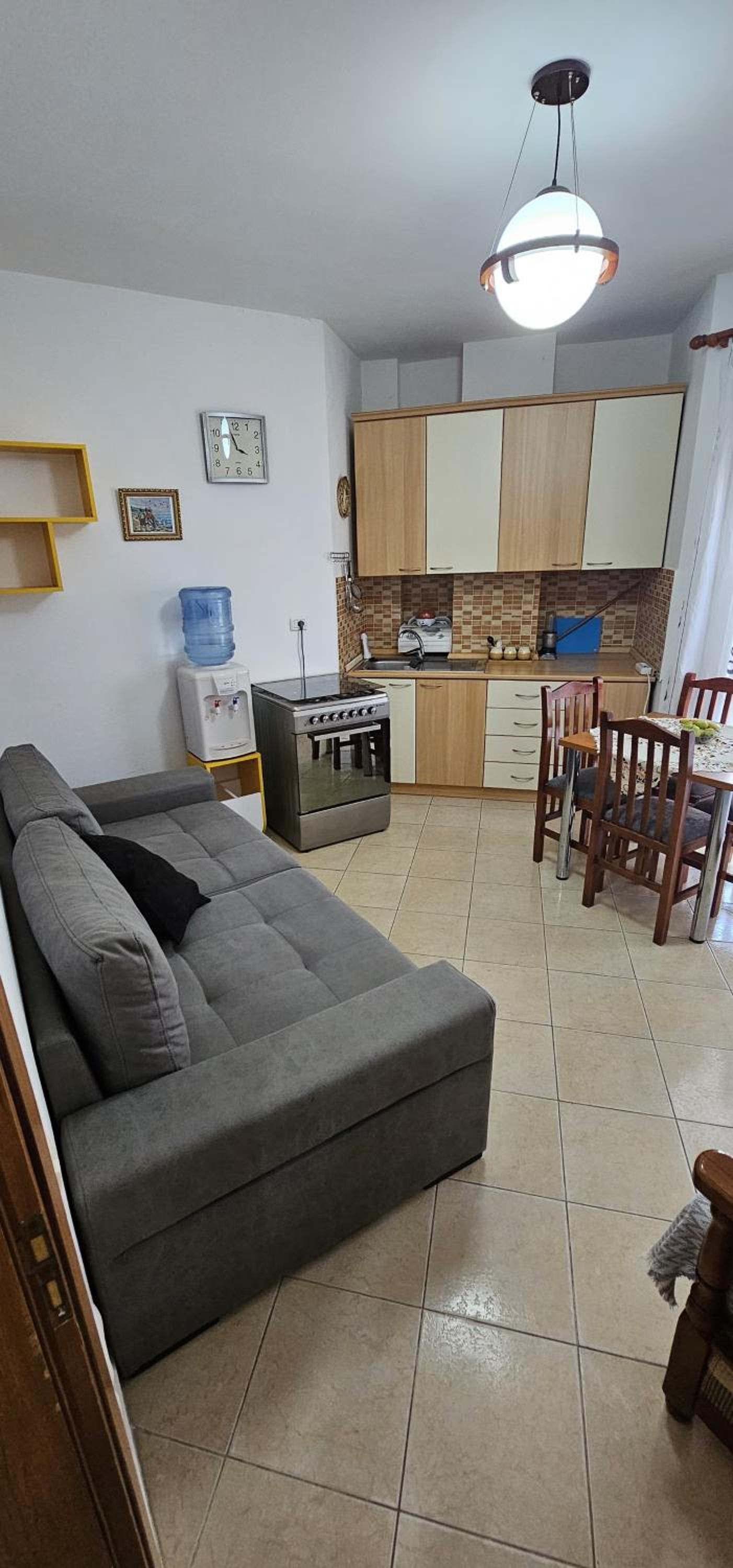 Enri Golem Apartament