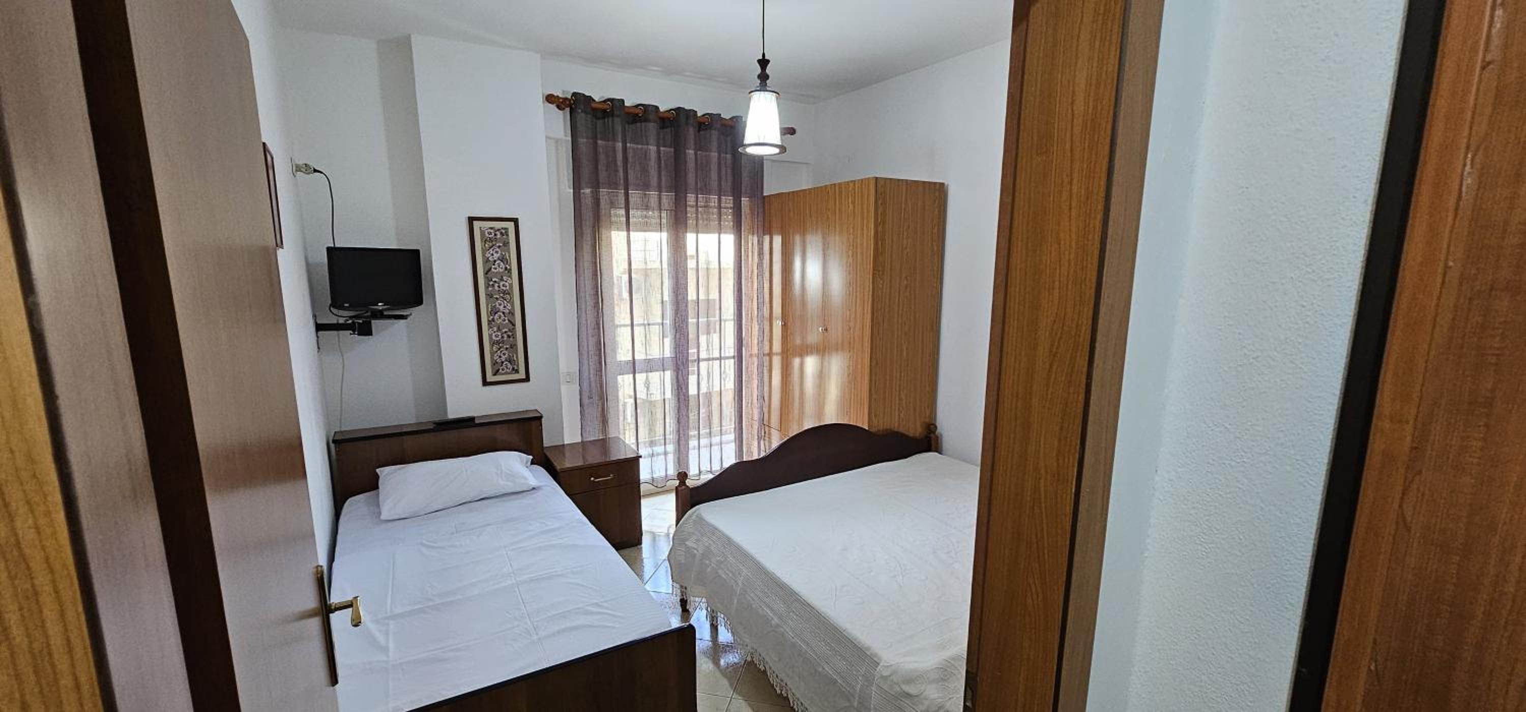 Enri Golem Apartament