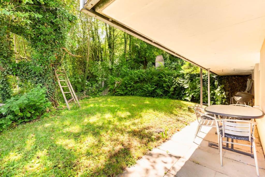 Eco-friendly guest house near ZH