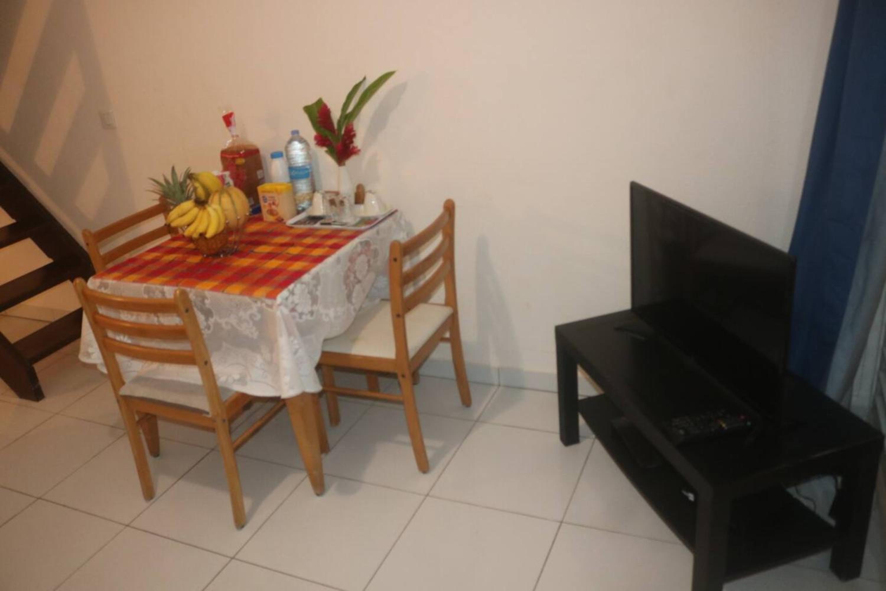 Appartement cosy avec jardin cloture au Gosier 60 m² view 4