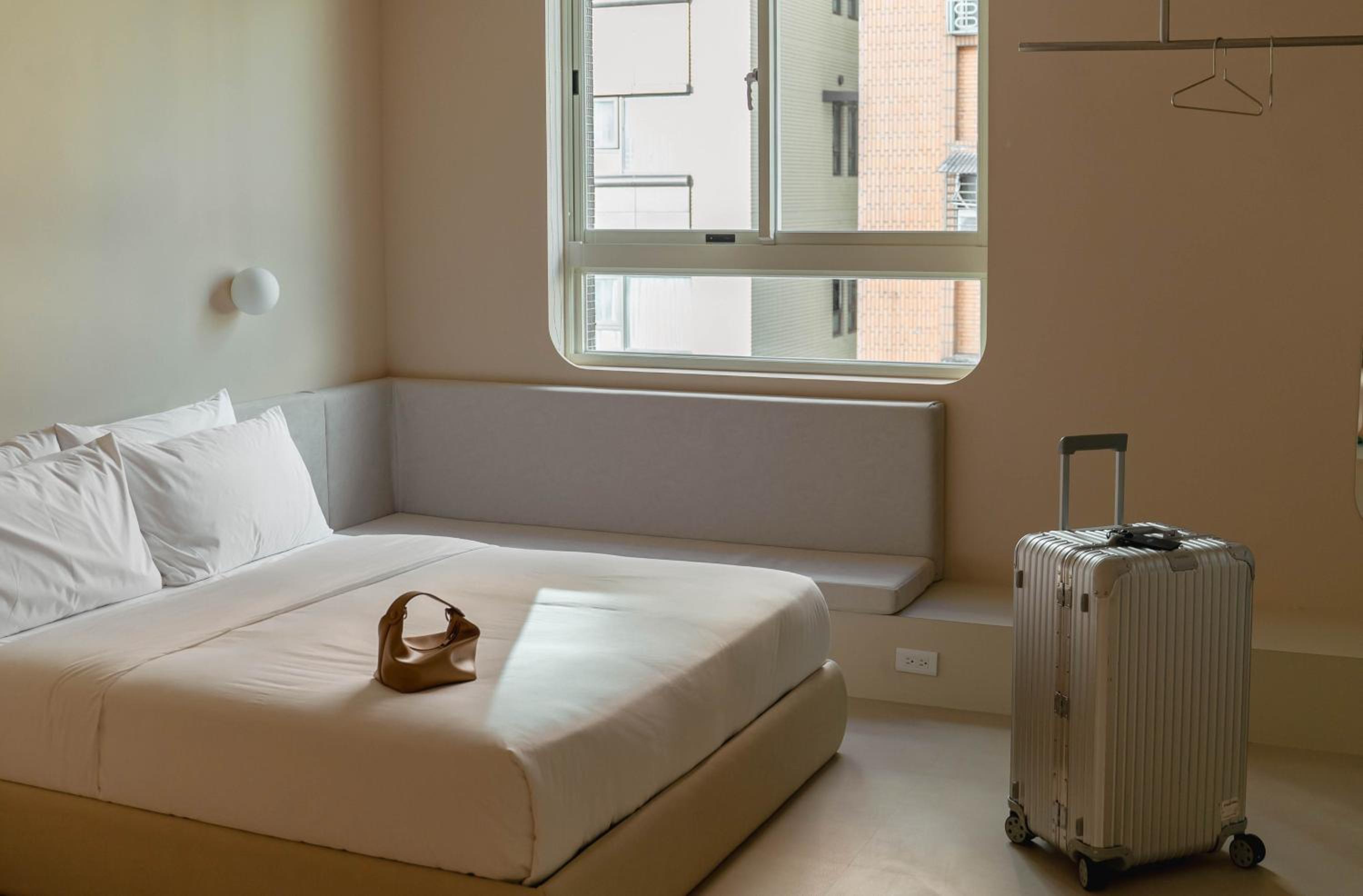 Lore Hotel 樂爾公寓