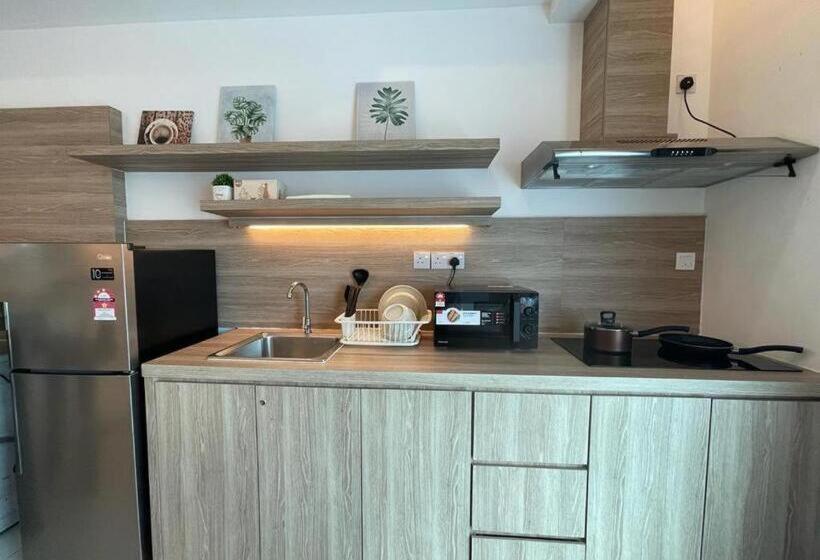 Muqx Staycation 2BR Sutera Avenue photo 3