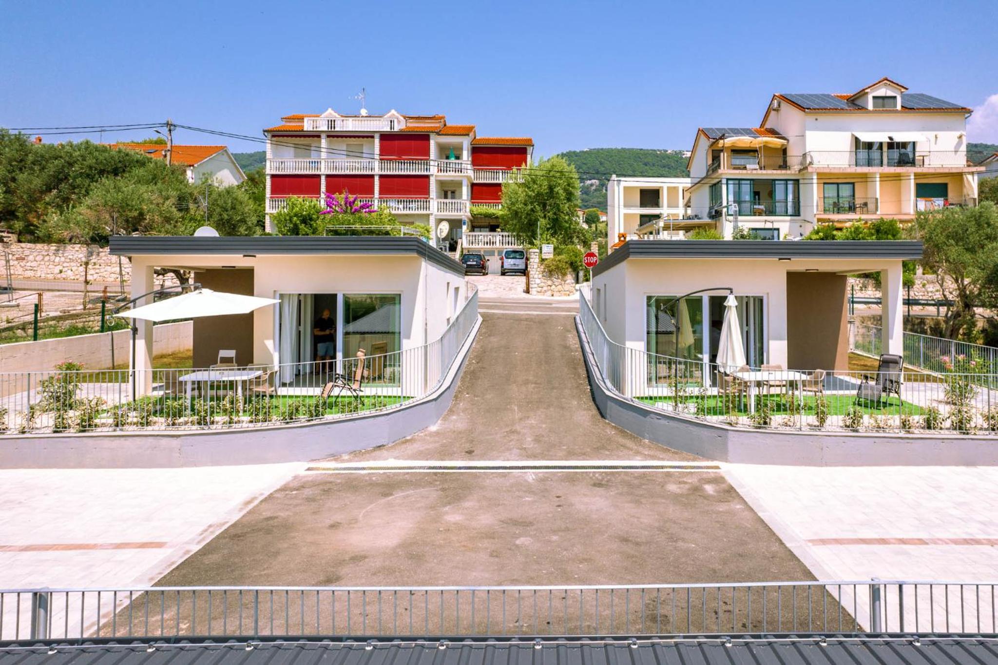 Arti Holiday Homes
