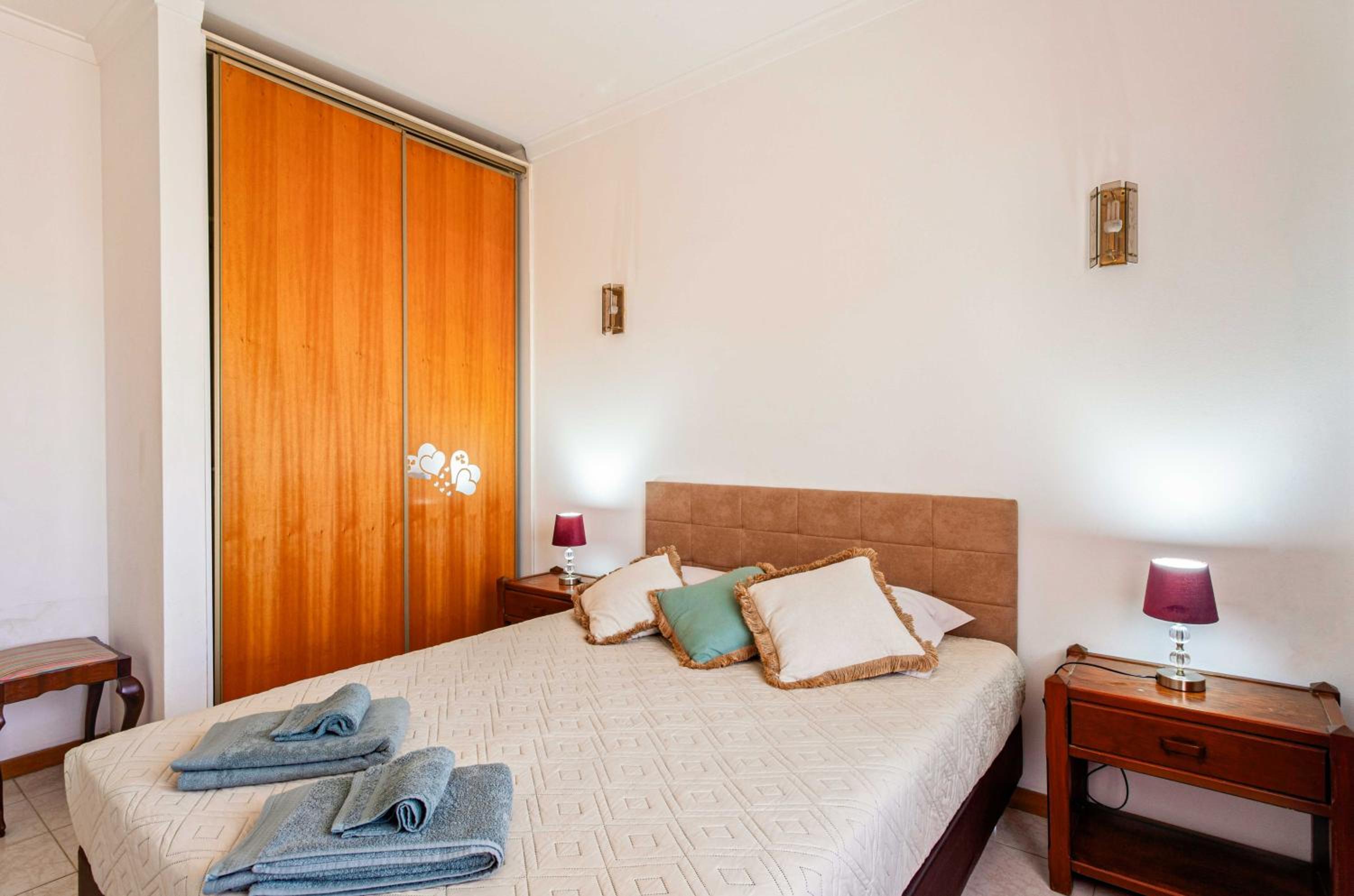 Sunset View Apartment in Costa da Caparica, photo 10