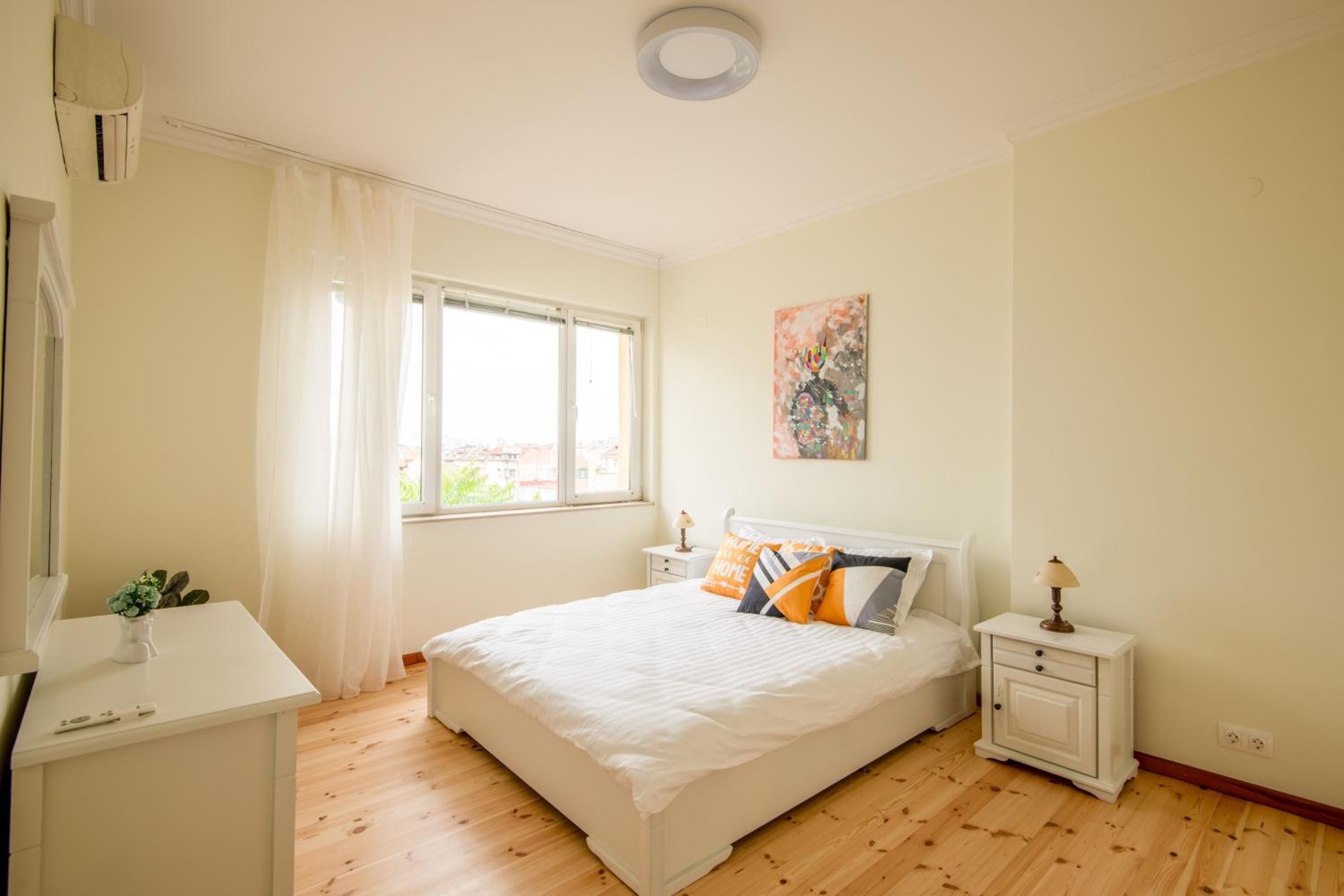 A luxurious 2 bedroom apartment in center Sofia