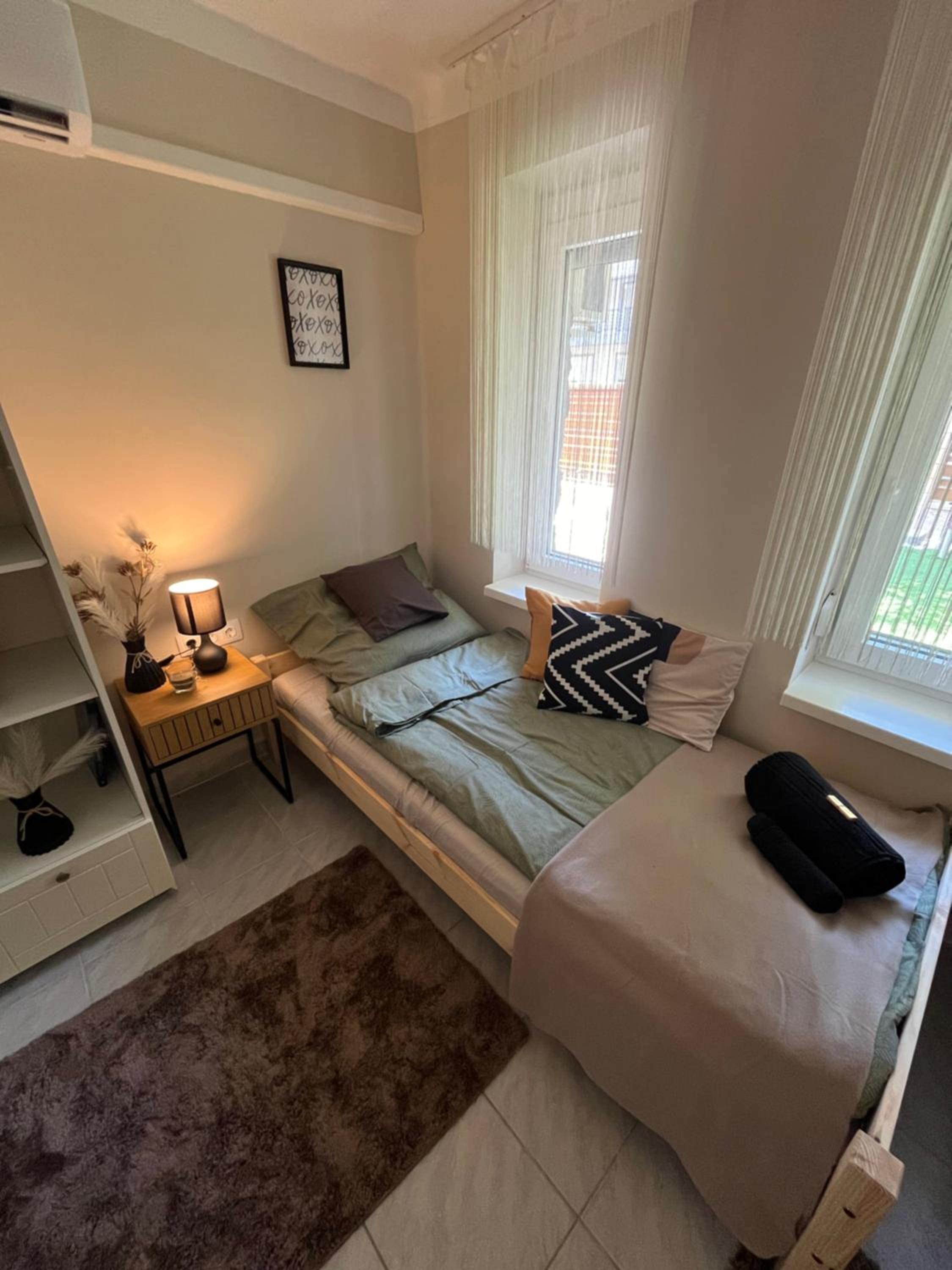 Hugo Residence