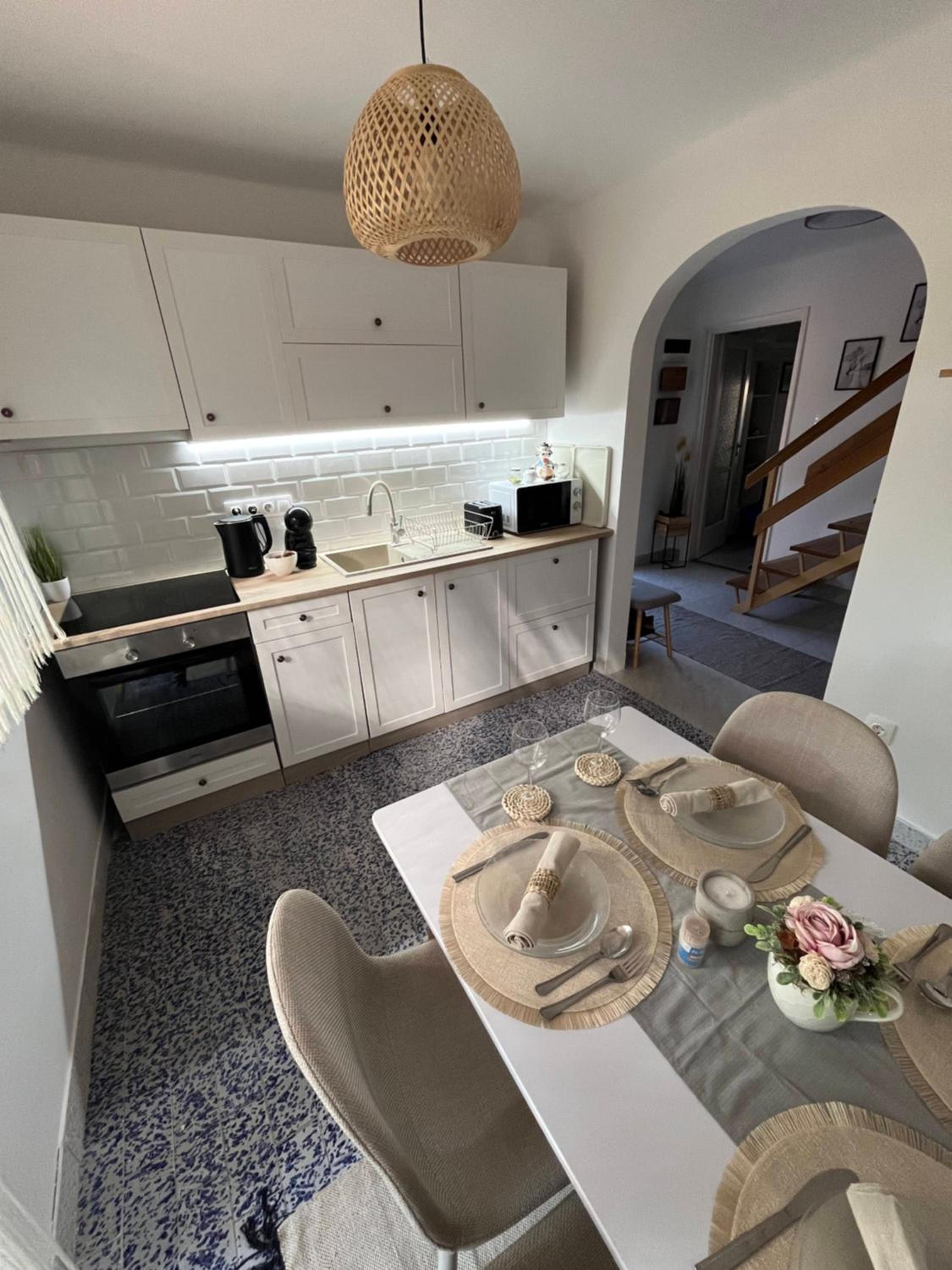 Hugo Residence