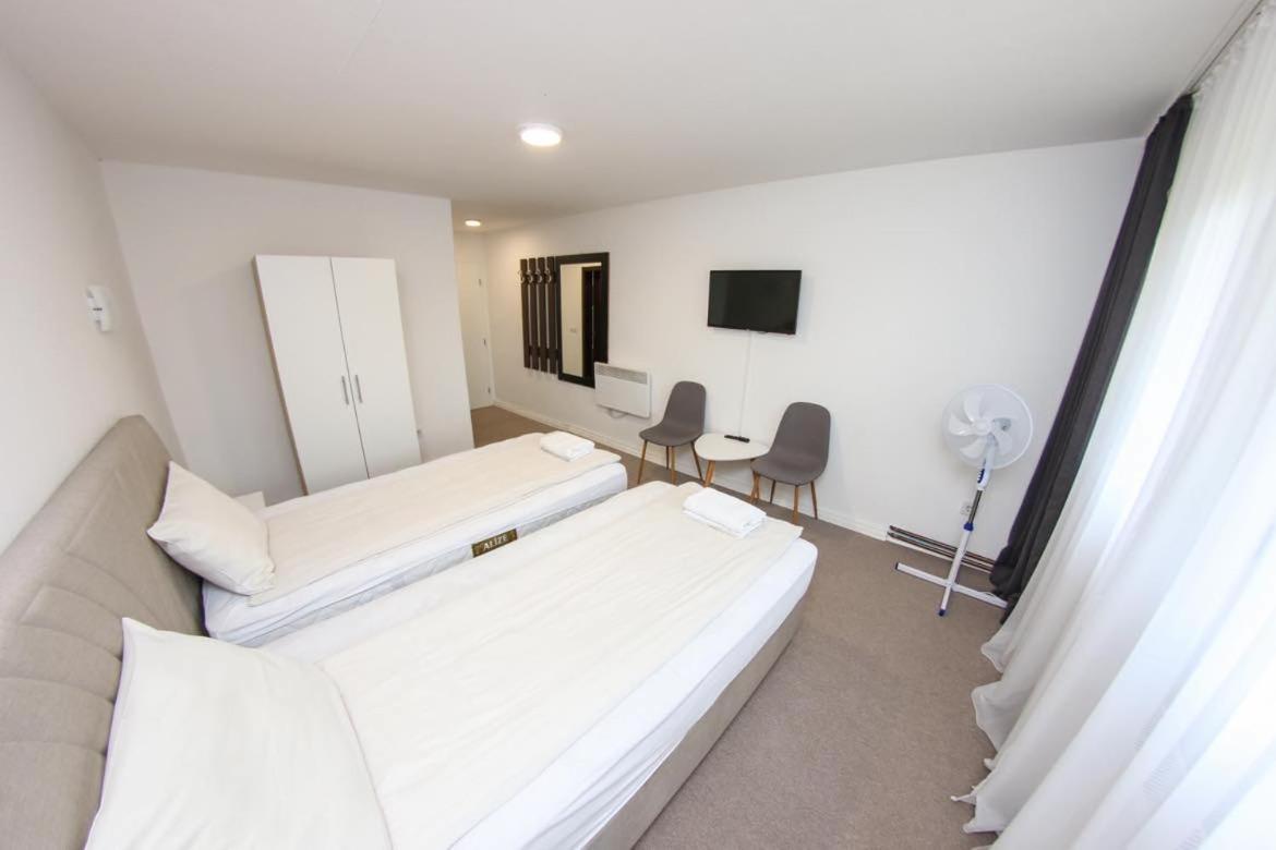 Guest House LIKE