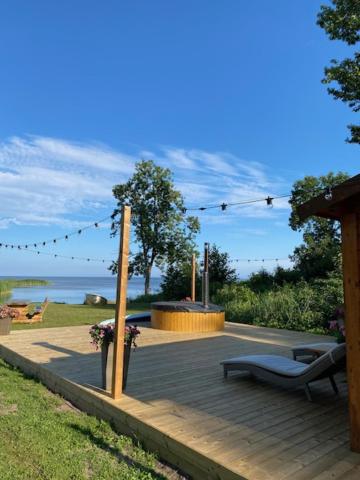Pihla Rannamaja sauna ja kümblustünniga