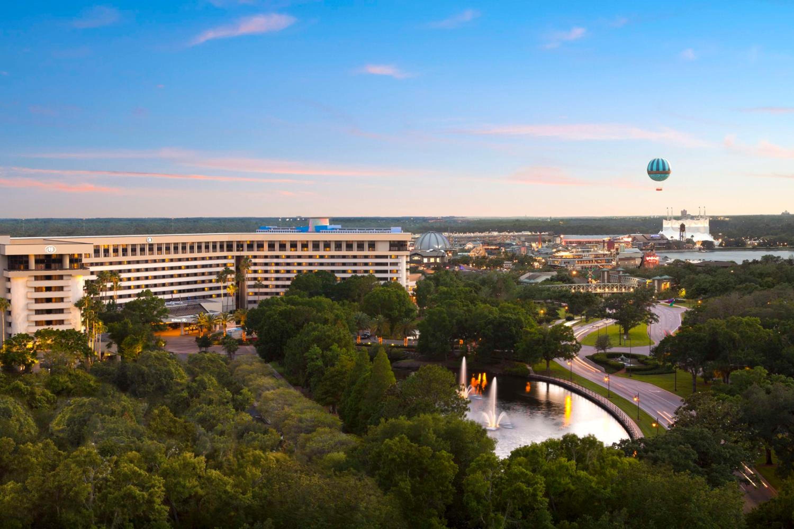 Hotel Hilton Orlando Lake Buena Vista - Disney Springs™ Area - Image 1