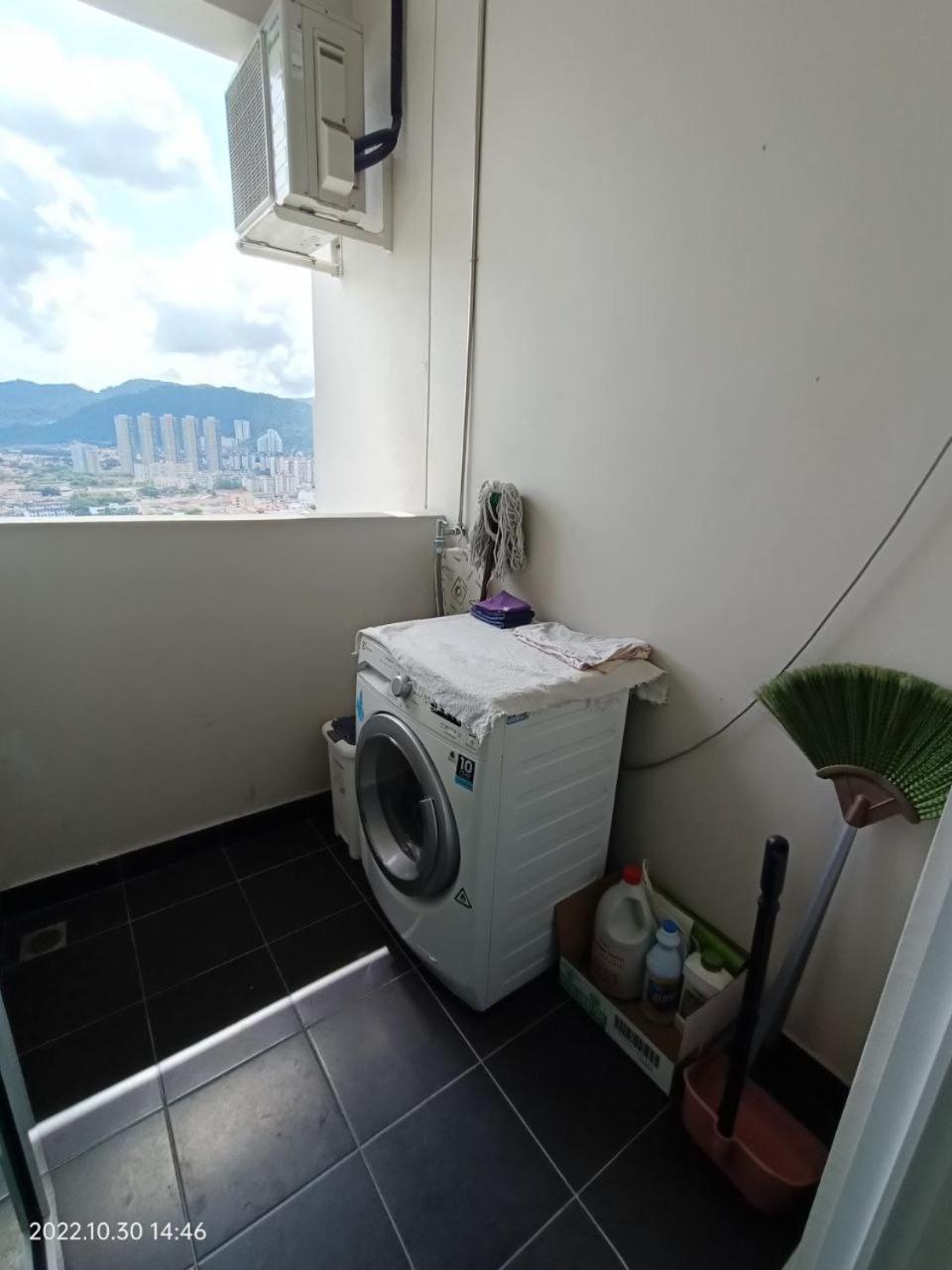 City Town 2-6 Pax Beautiful View Cozy Condo, Jelutong, Georgetown, Centre Heart Of Penang Island, near Highway Komtar Gurney photo 2