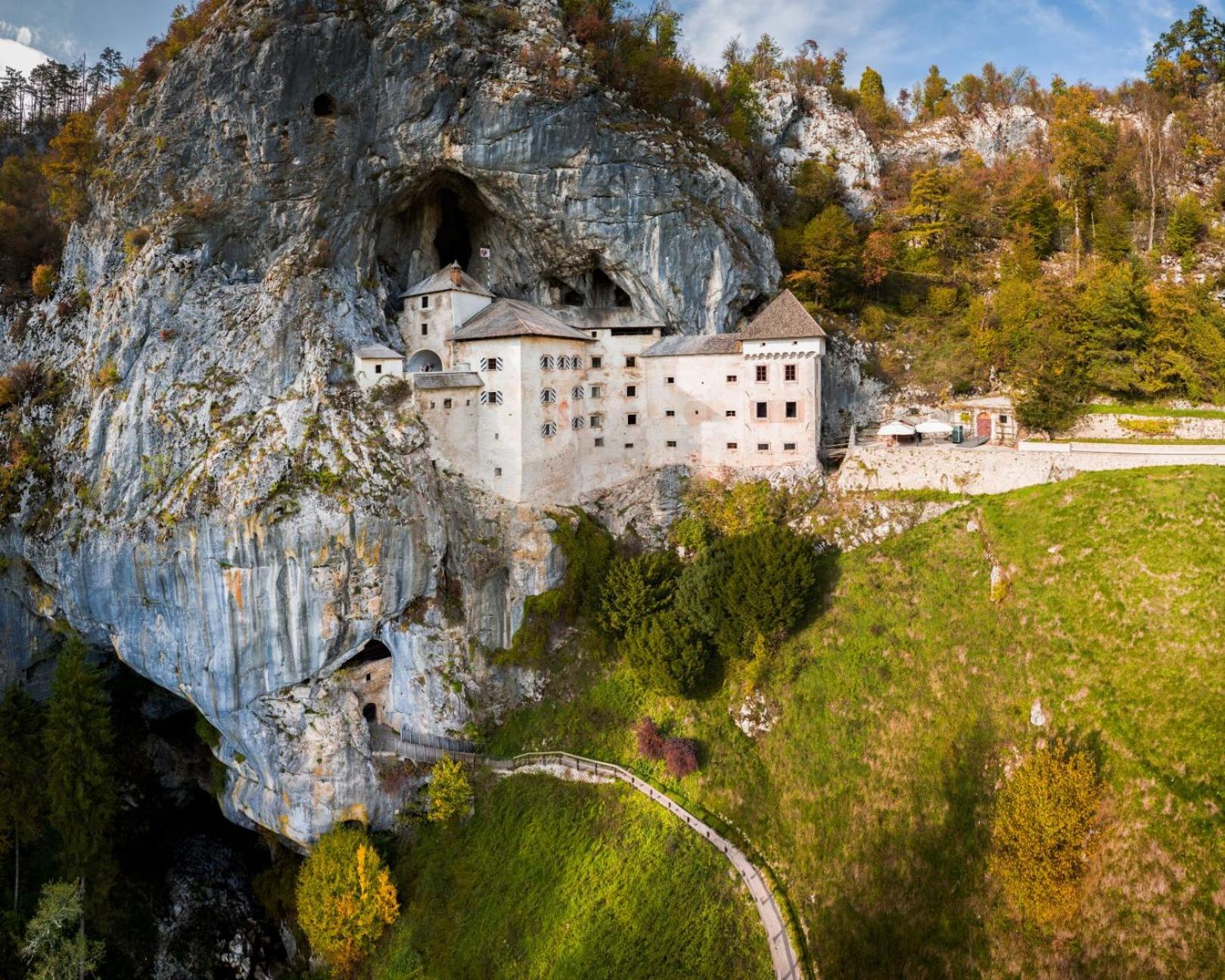 Rooms Zagon view 2