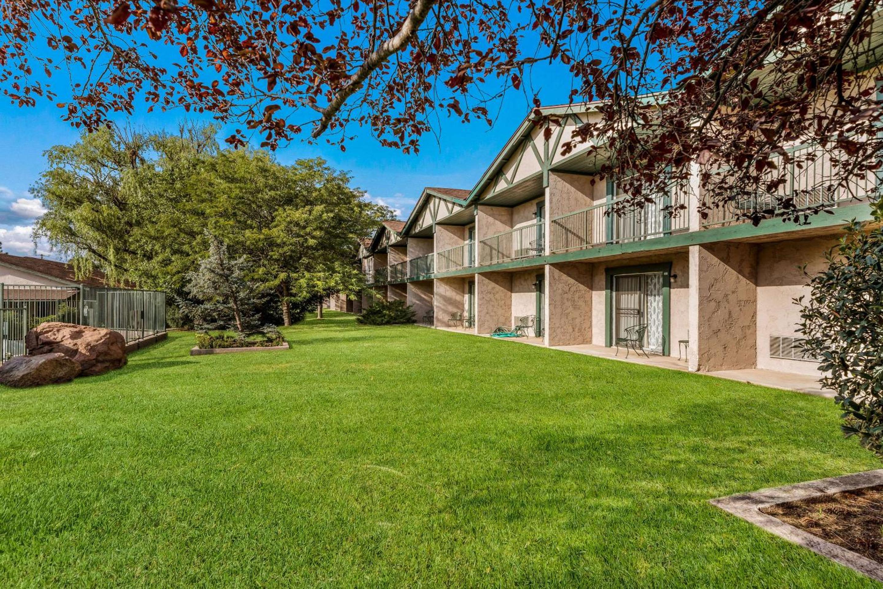 Payson Vacations - Quality Inn Payson - Property Image 4