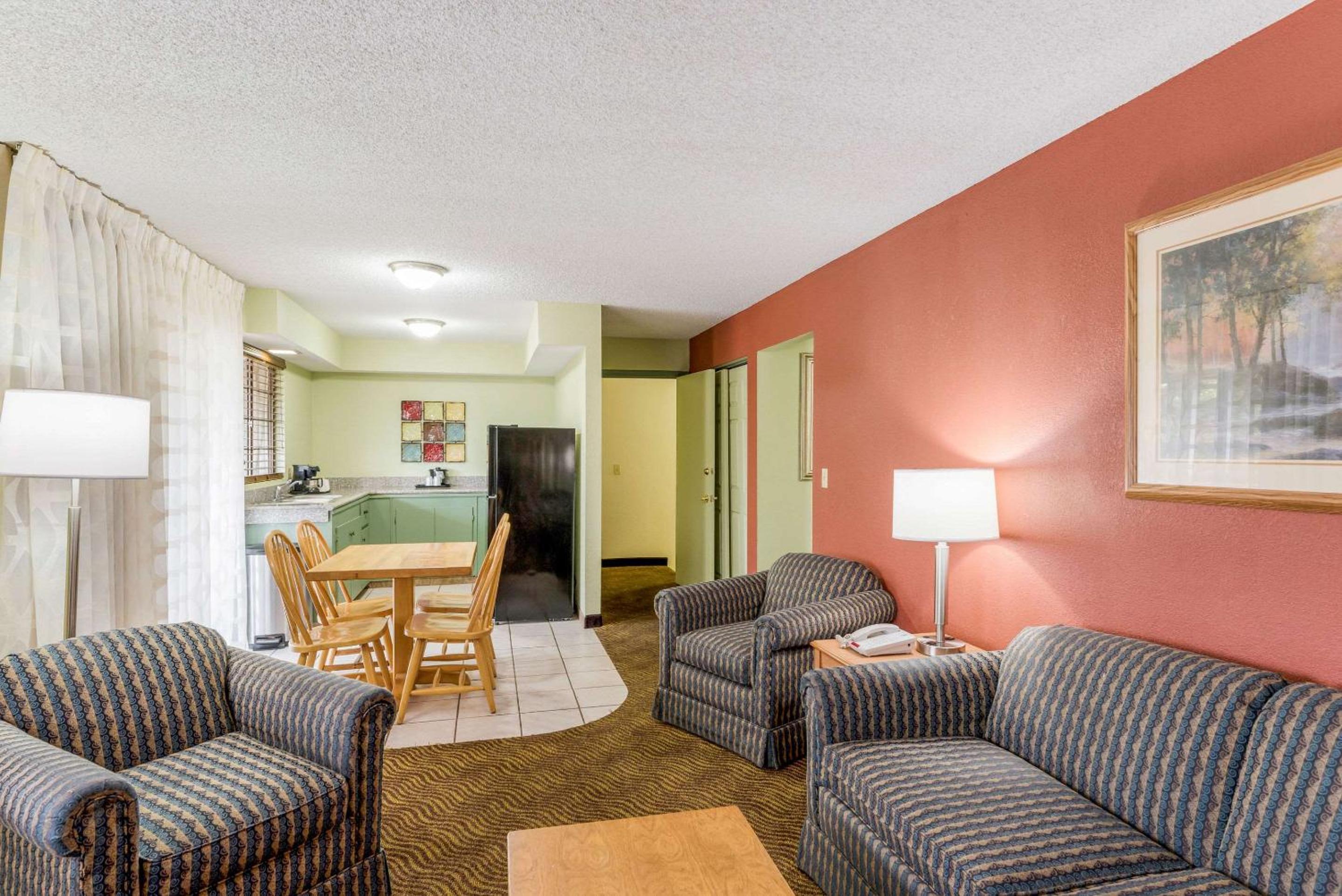 Payson Vacations - Quality Inn Payson - Property Image 36