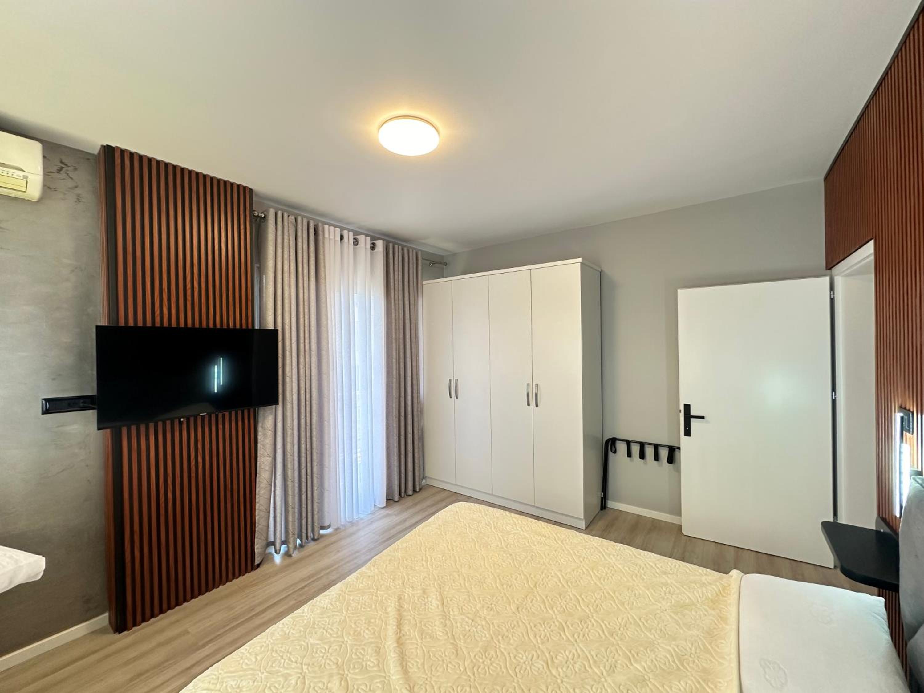 Pogradec Apartment