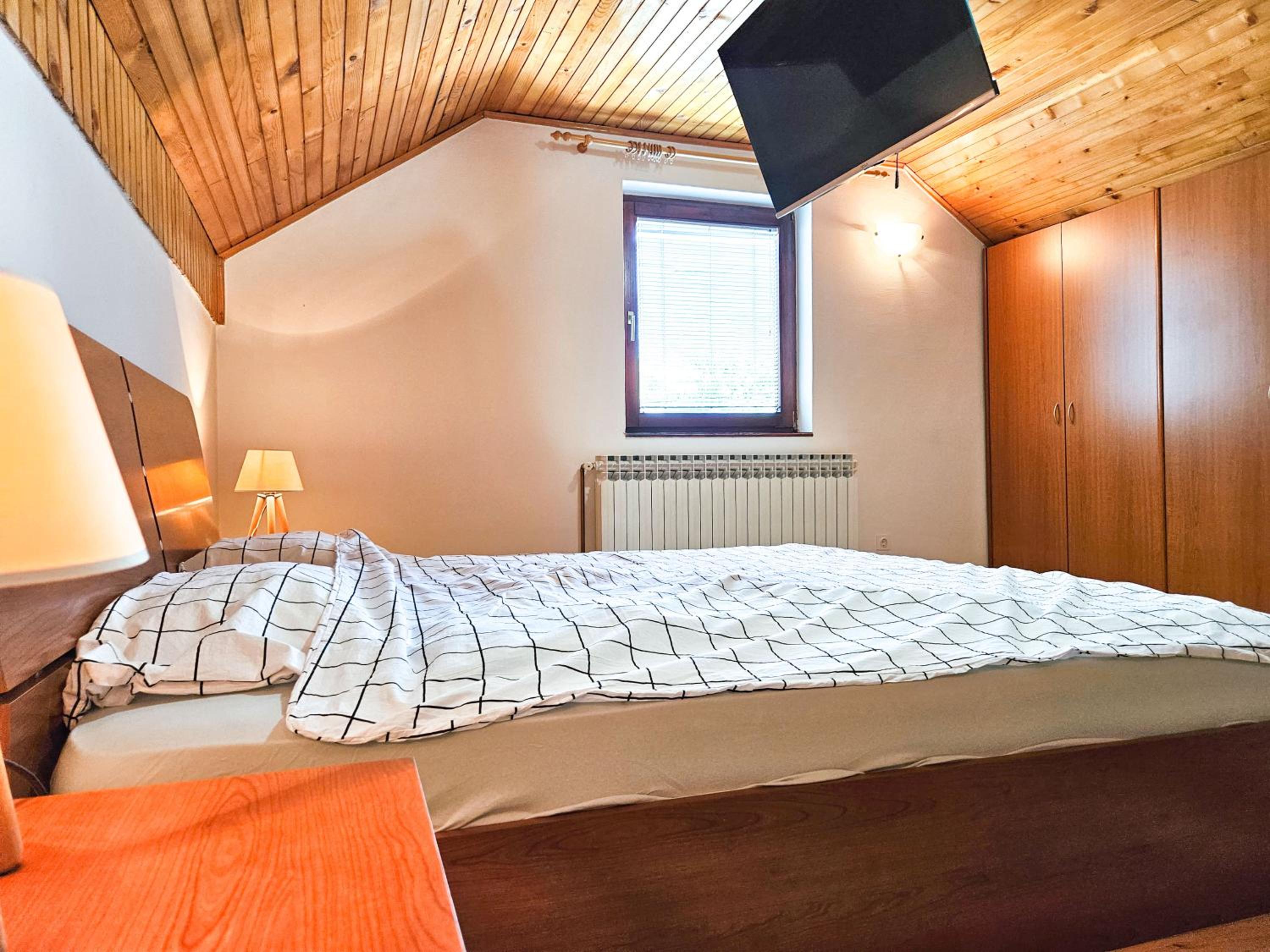 Sarajevo Pine Hideaway - Free Private Parking