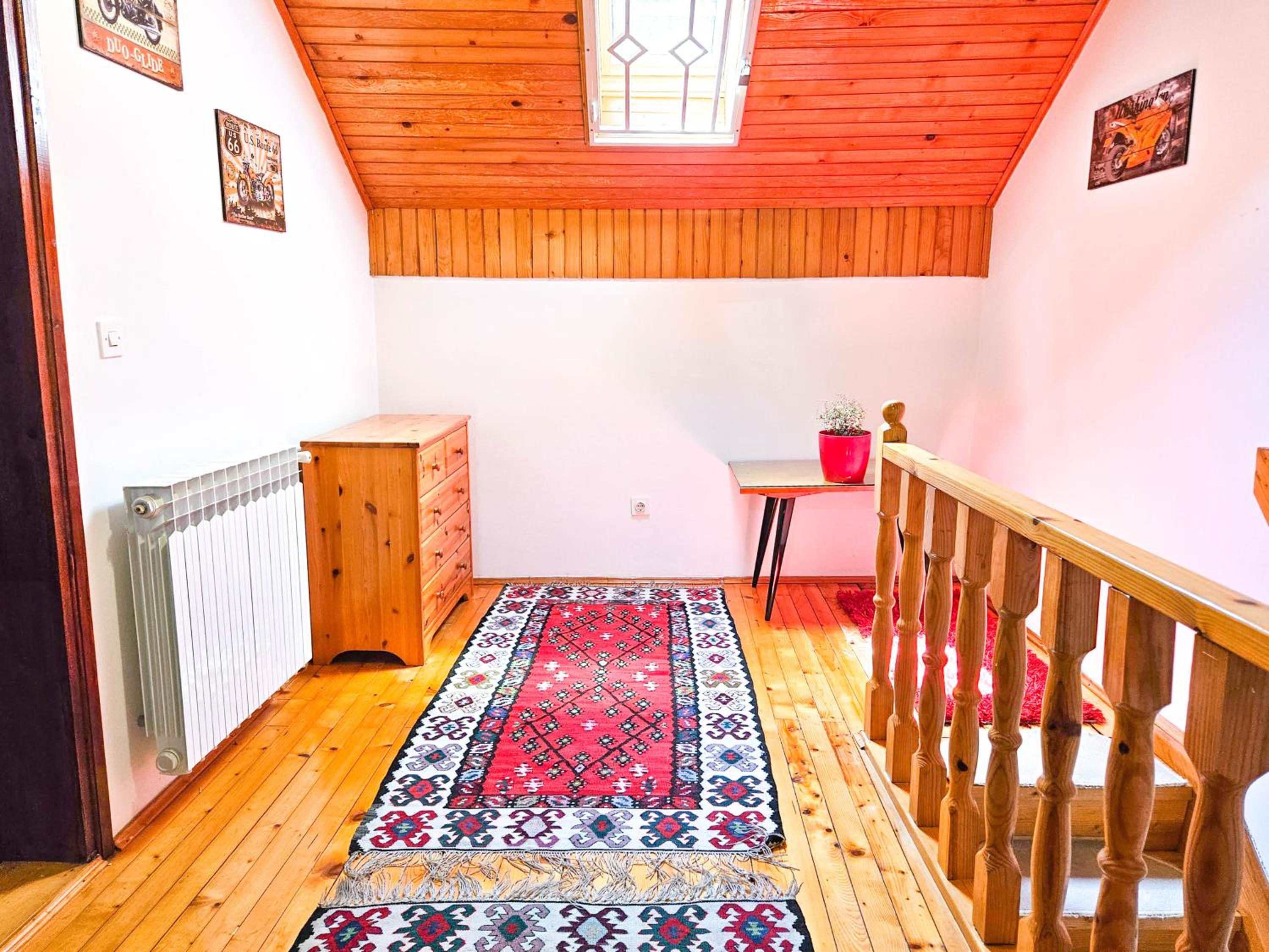 Sarajevo Pine Hideaway - Free Private Parking