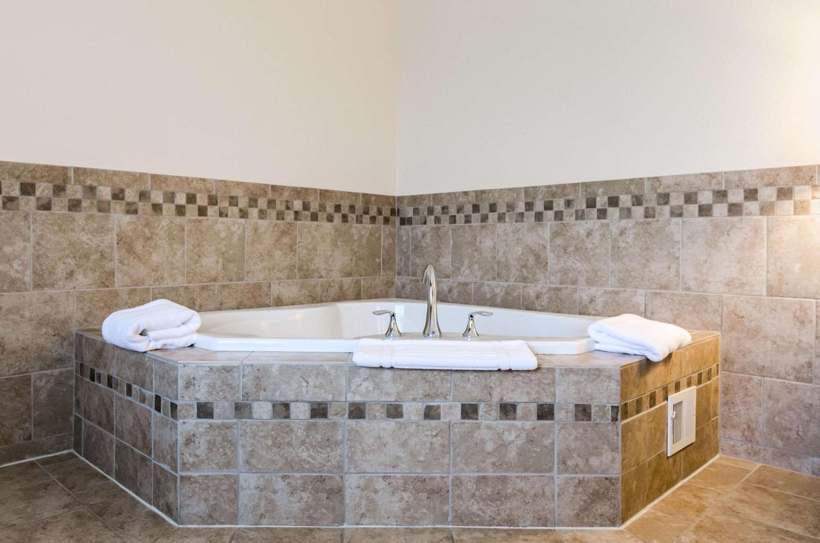 Comfort Suites Gothenburg South