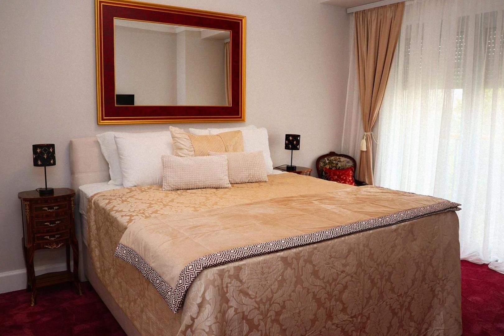 Mostar Royal Residence