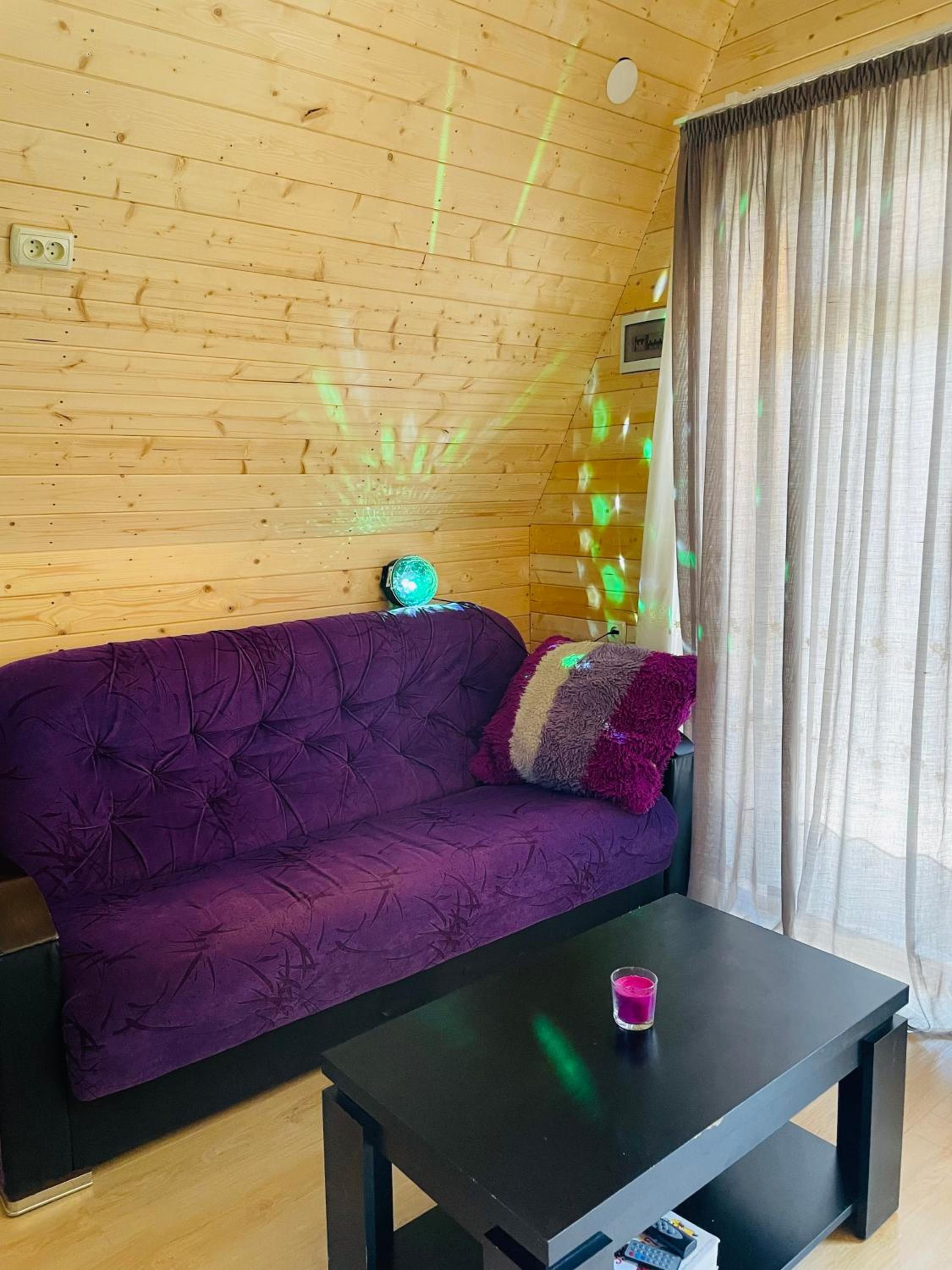 Mountain Cottage - Ananuri