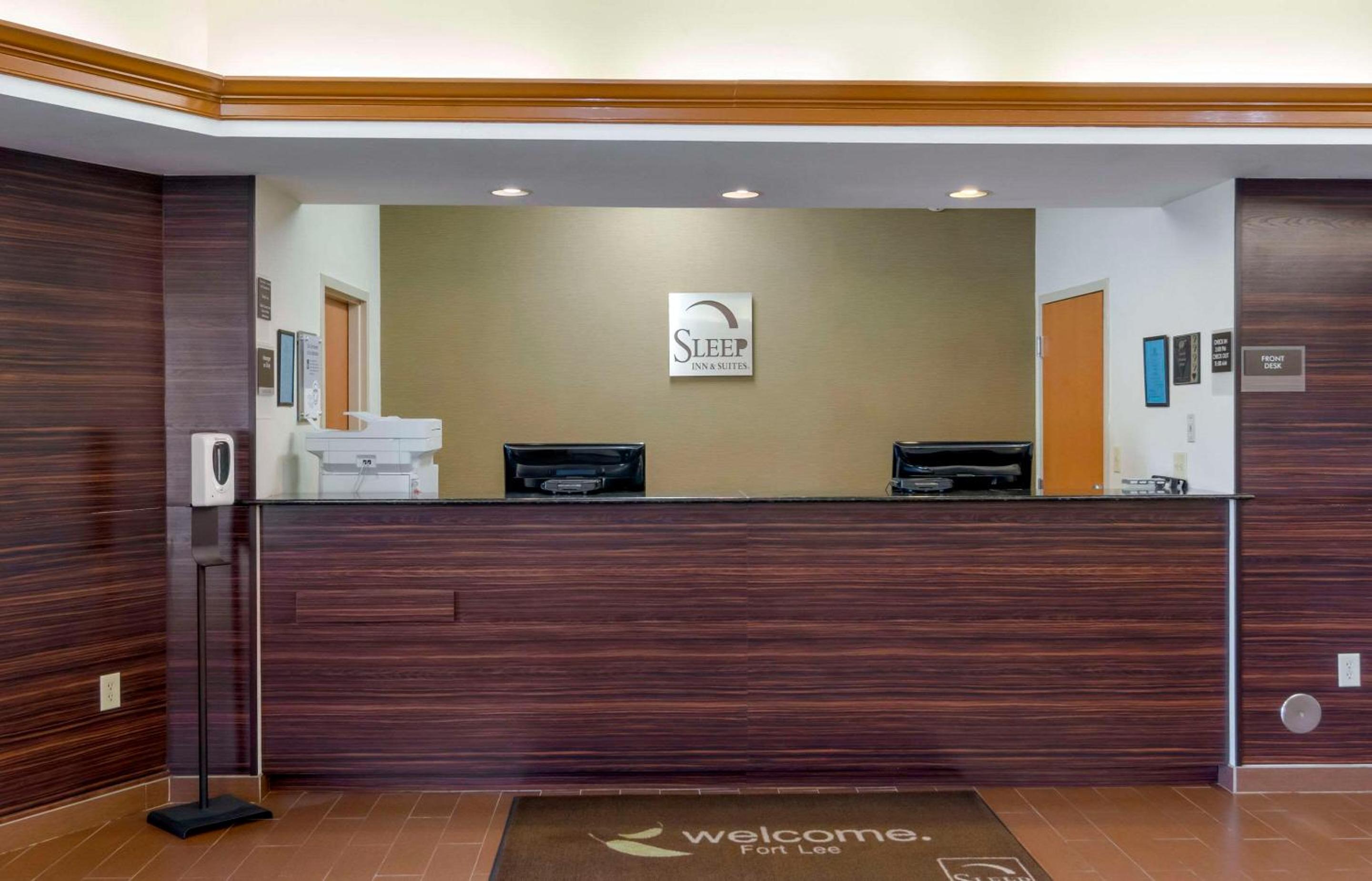 Sleep Inn & Suites Prince George near Fort Lee view 4