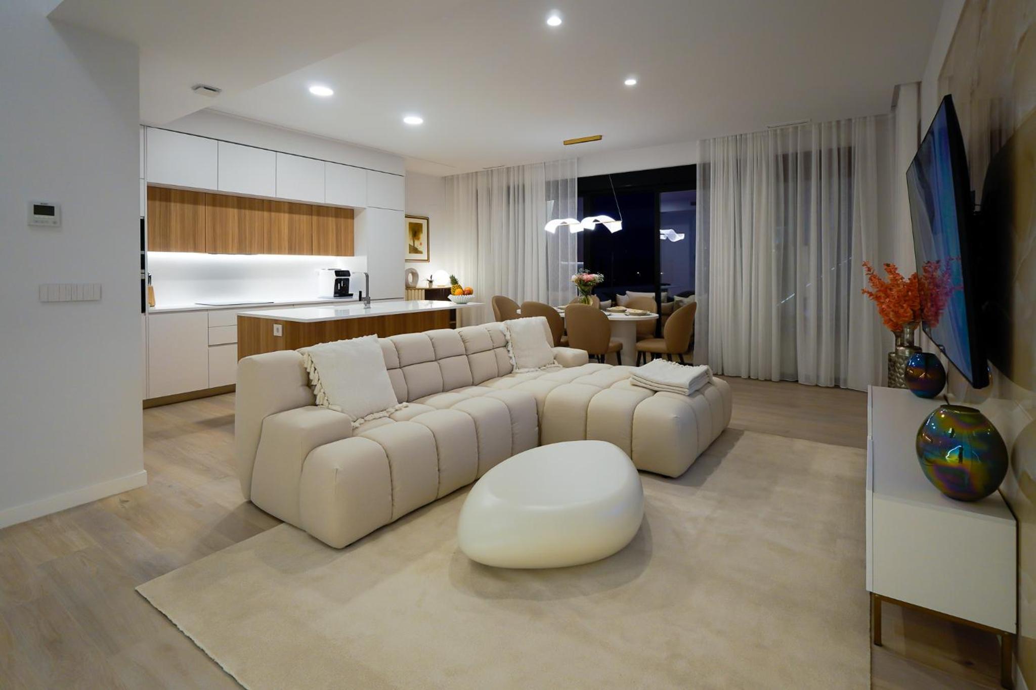 Stunning new construction luxury villa with heated private pool photo 3