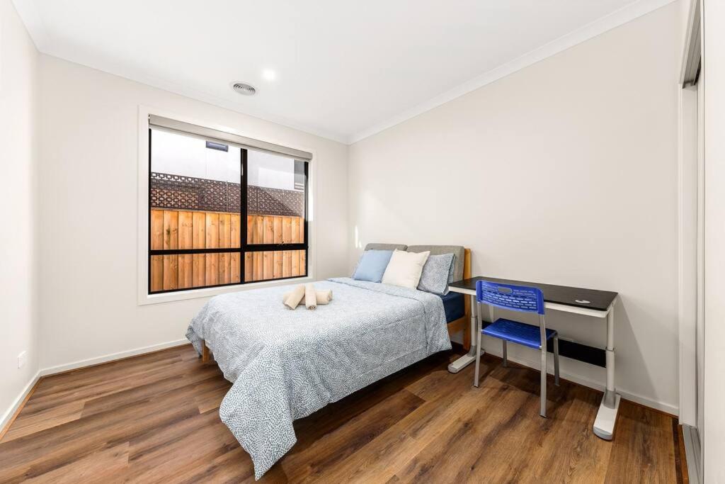 Entire Luxury House In Wantirna South