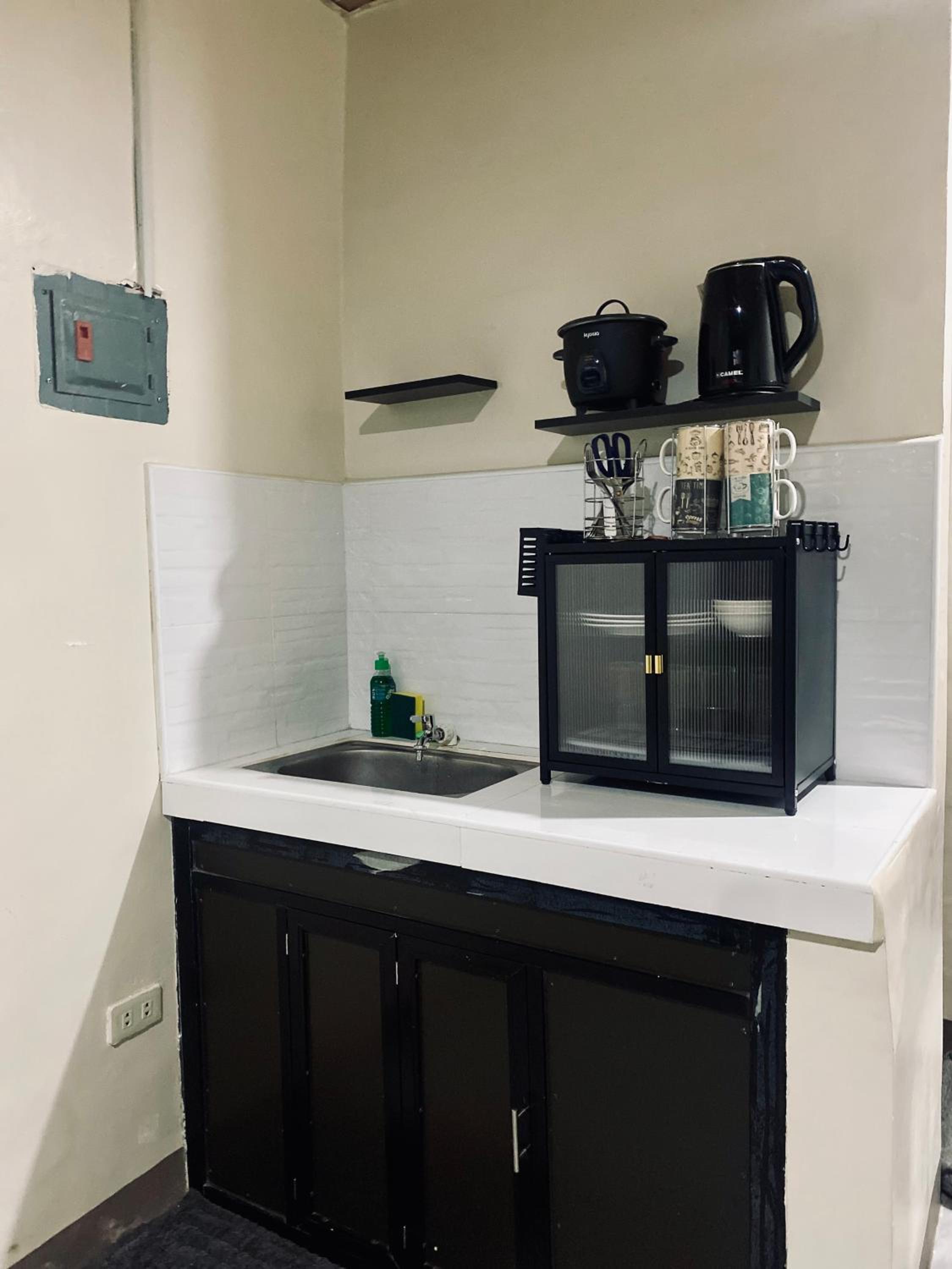 Complete Amenities Cozy Studio with Balcony view 4