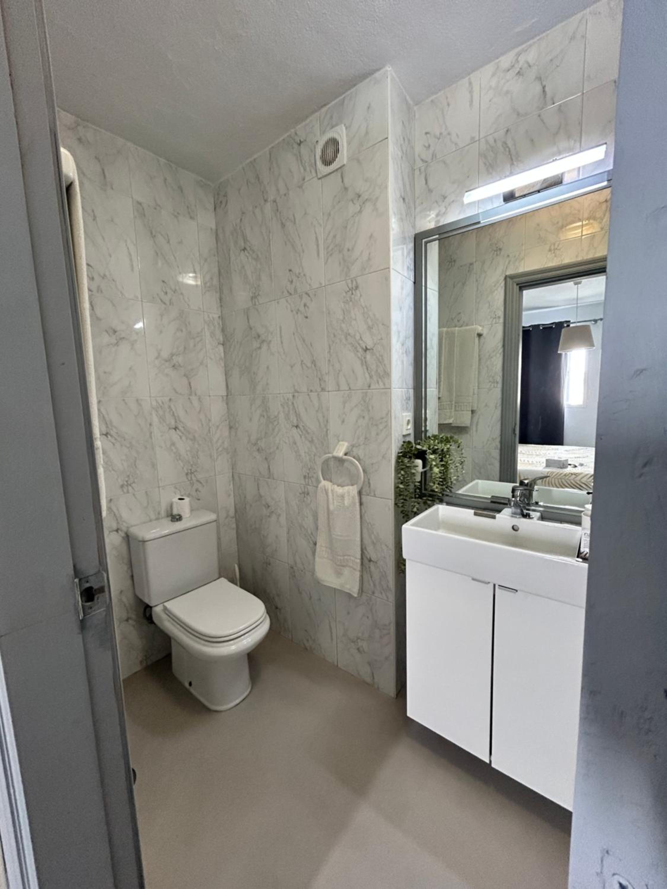 Marbella Vacations - Hostal Berlin - Property Image 28