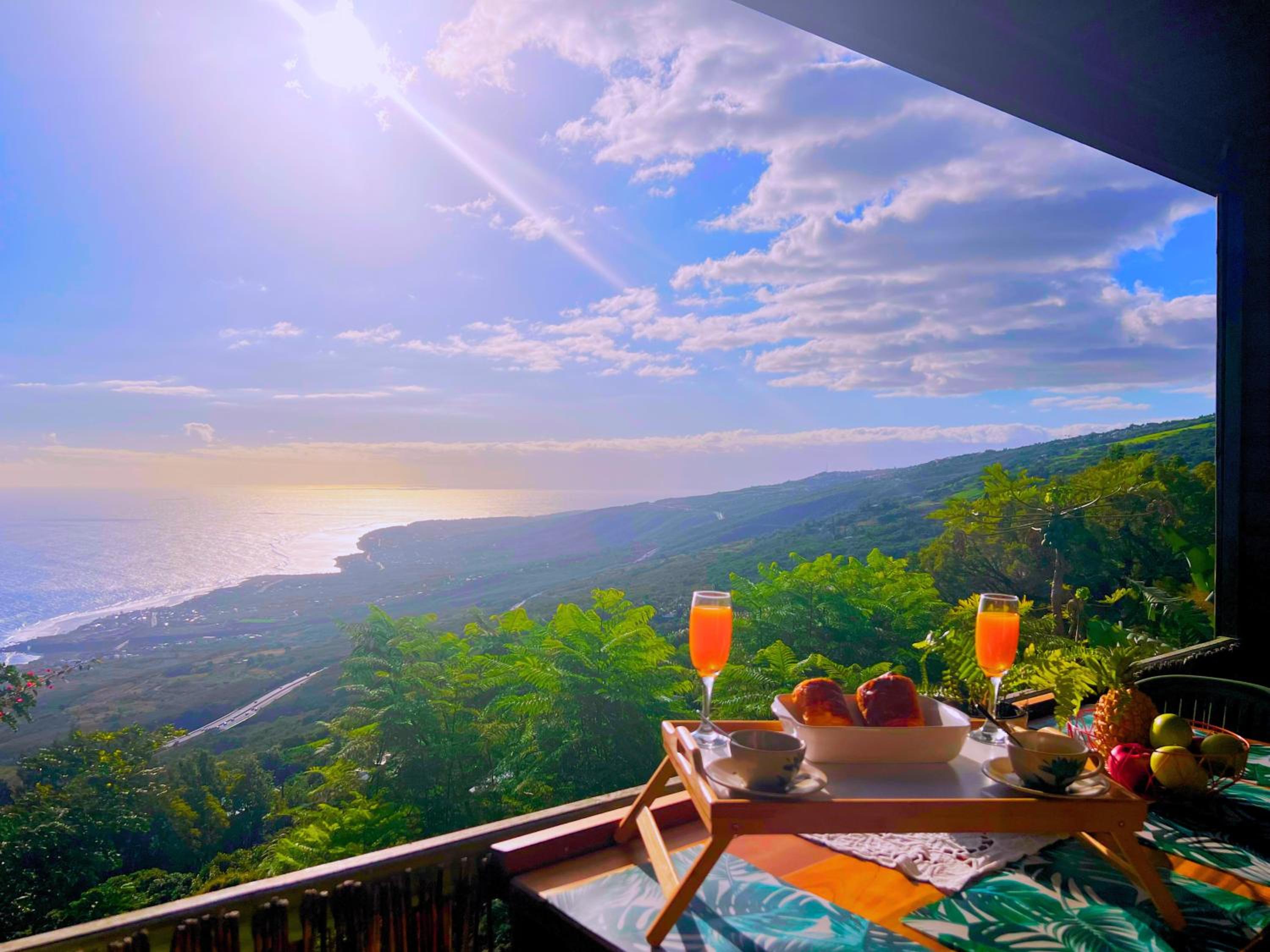 Piscine - Vue Imprenable - "Soleil" view 3