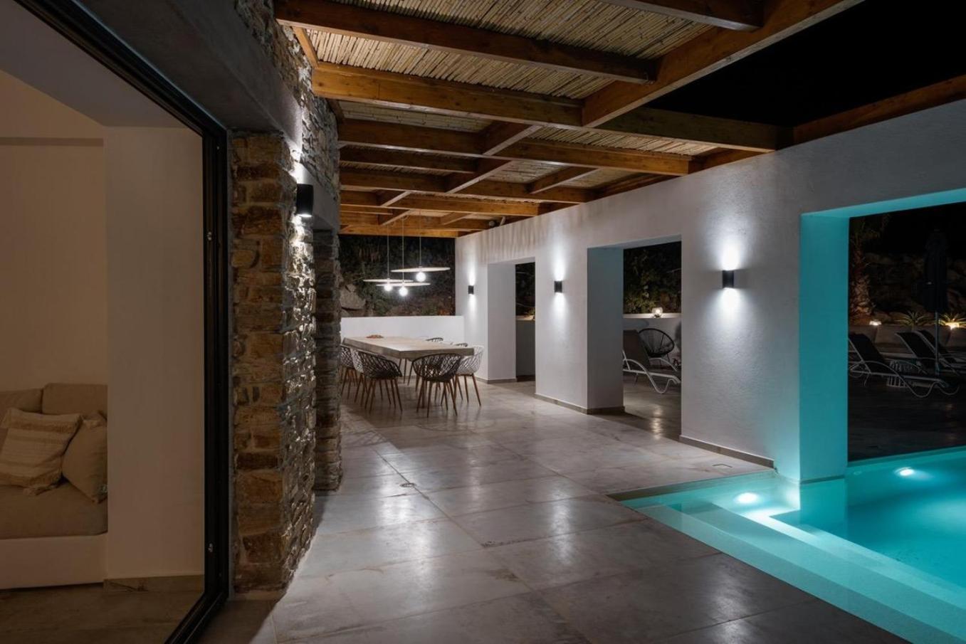 Mikri Sorriso - Beach Villa - pool & Jacuzzi view 3
