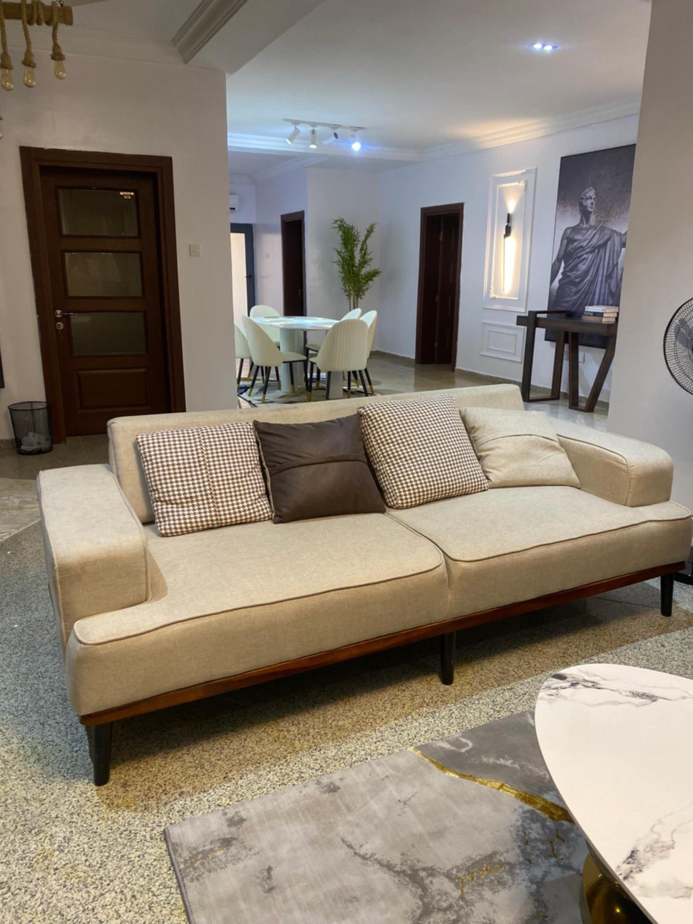 Super luxurious 3 bedroom apartment with pool in Oniru estate, VI view 5