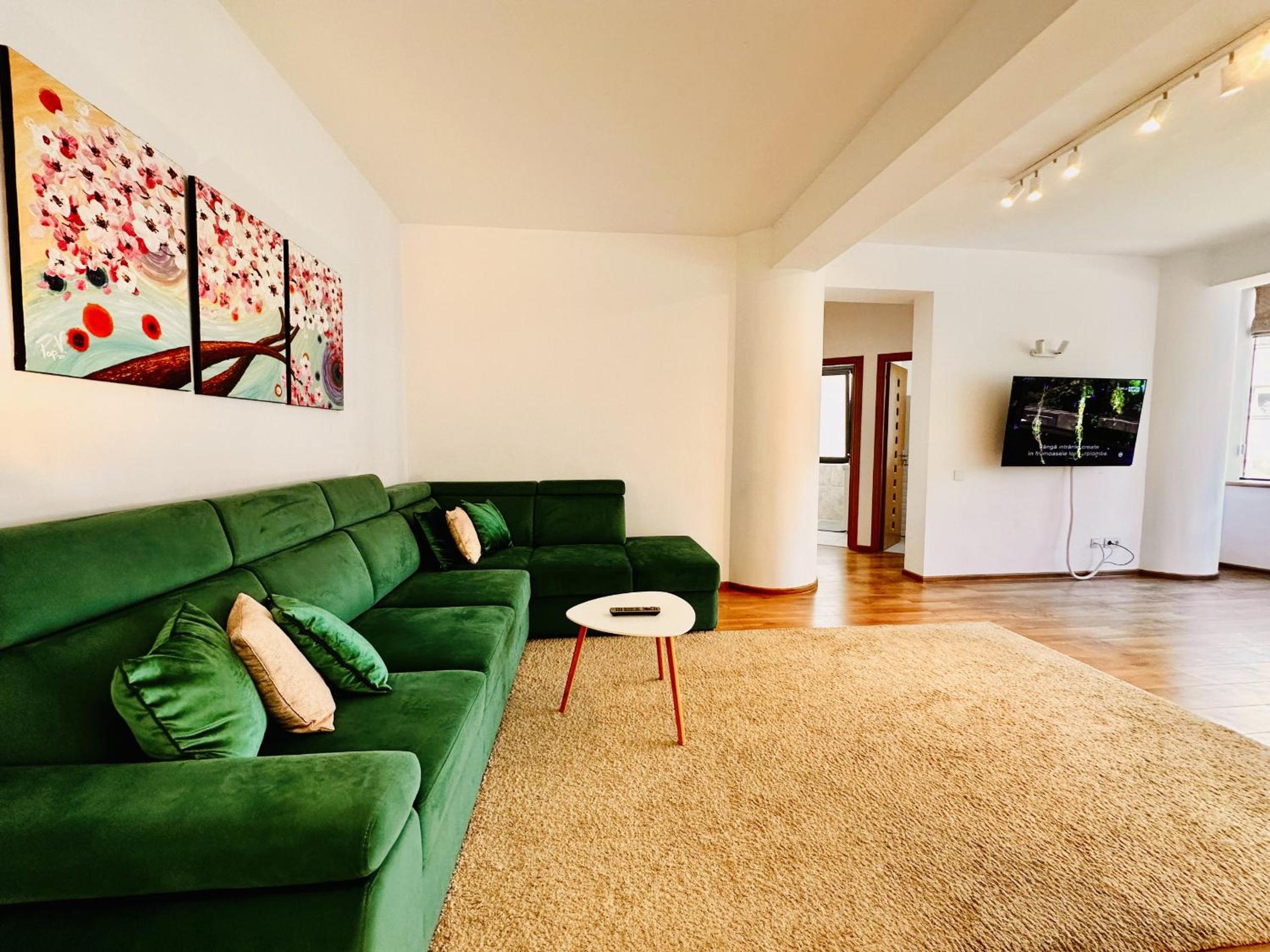 Apartment PRO view 2