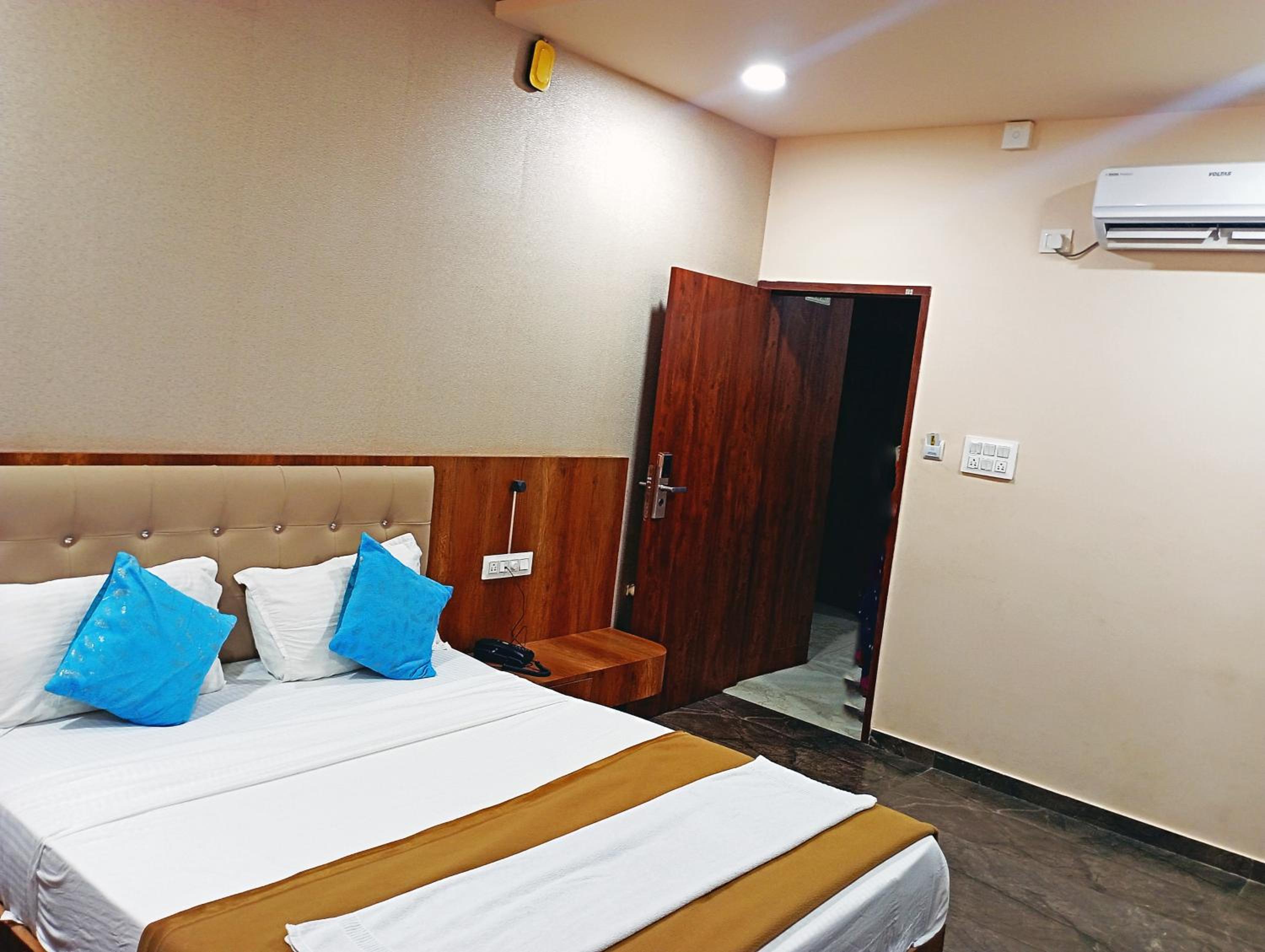 Sangam Residency