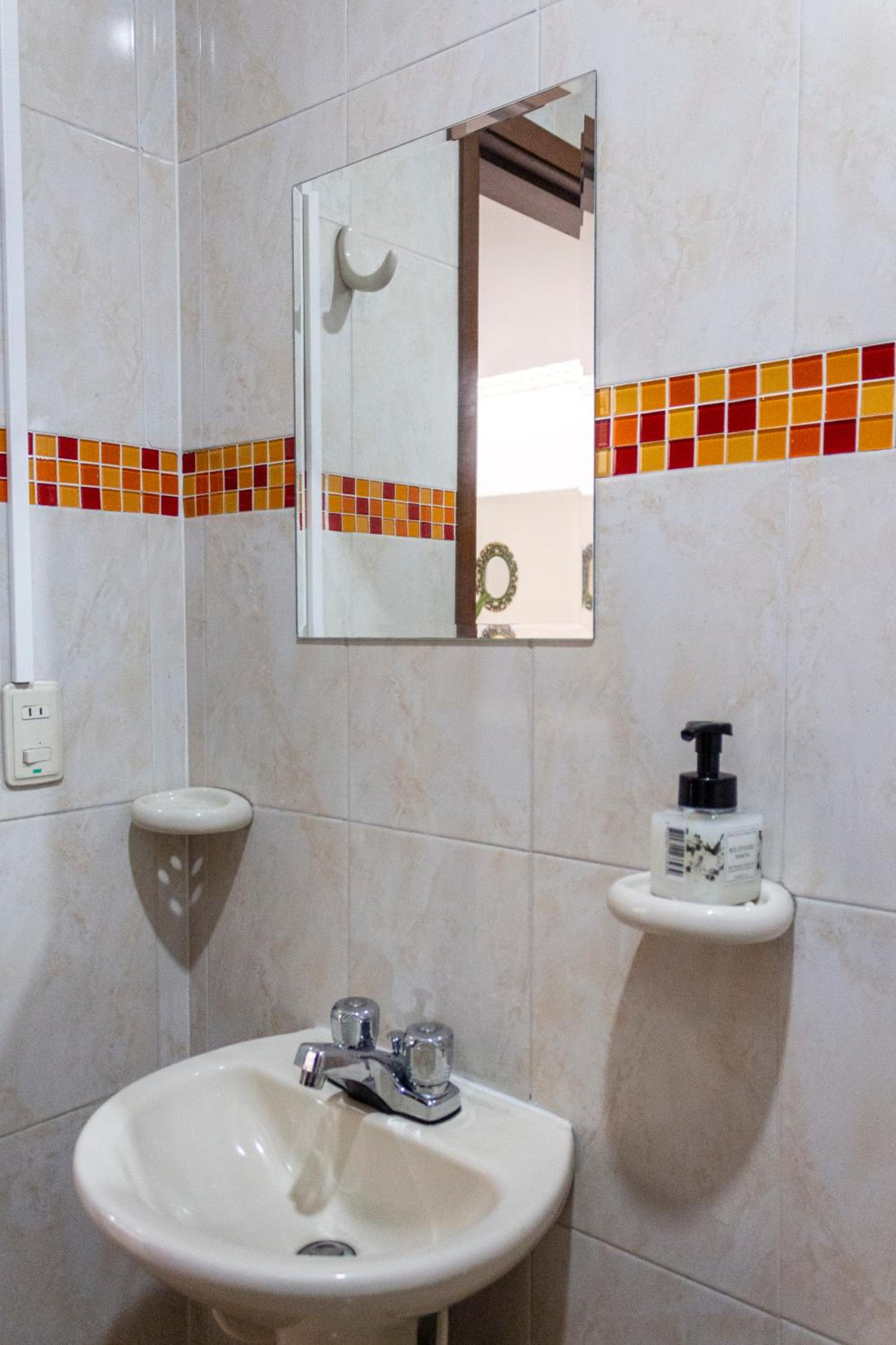 Hostal Buena Vida1
