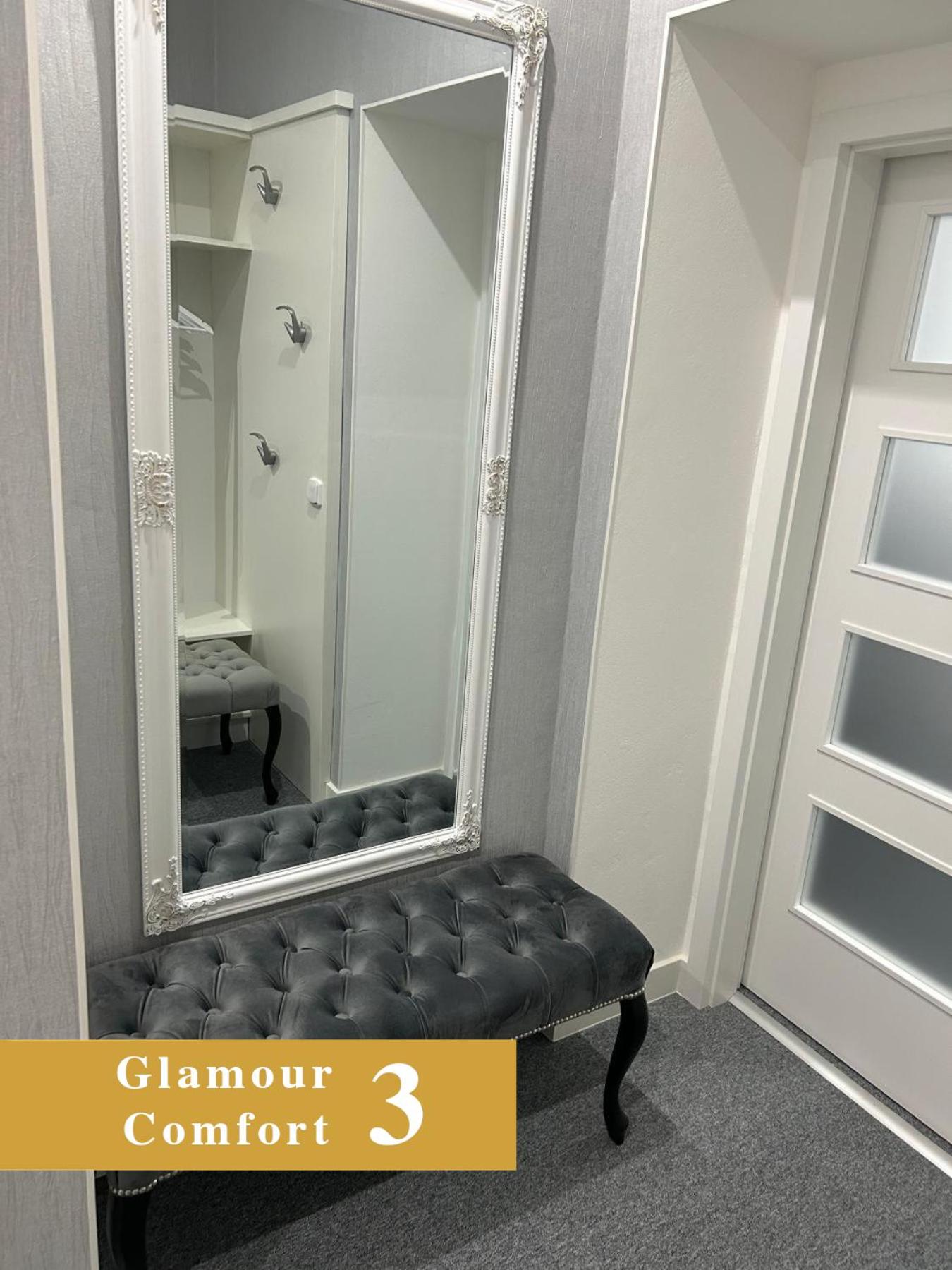 EFIPA Glamour Apartments