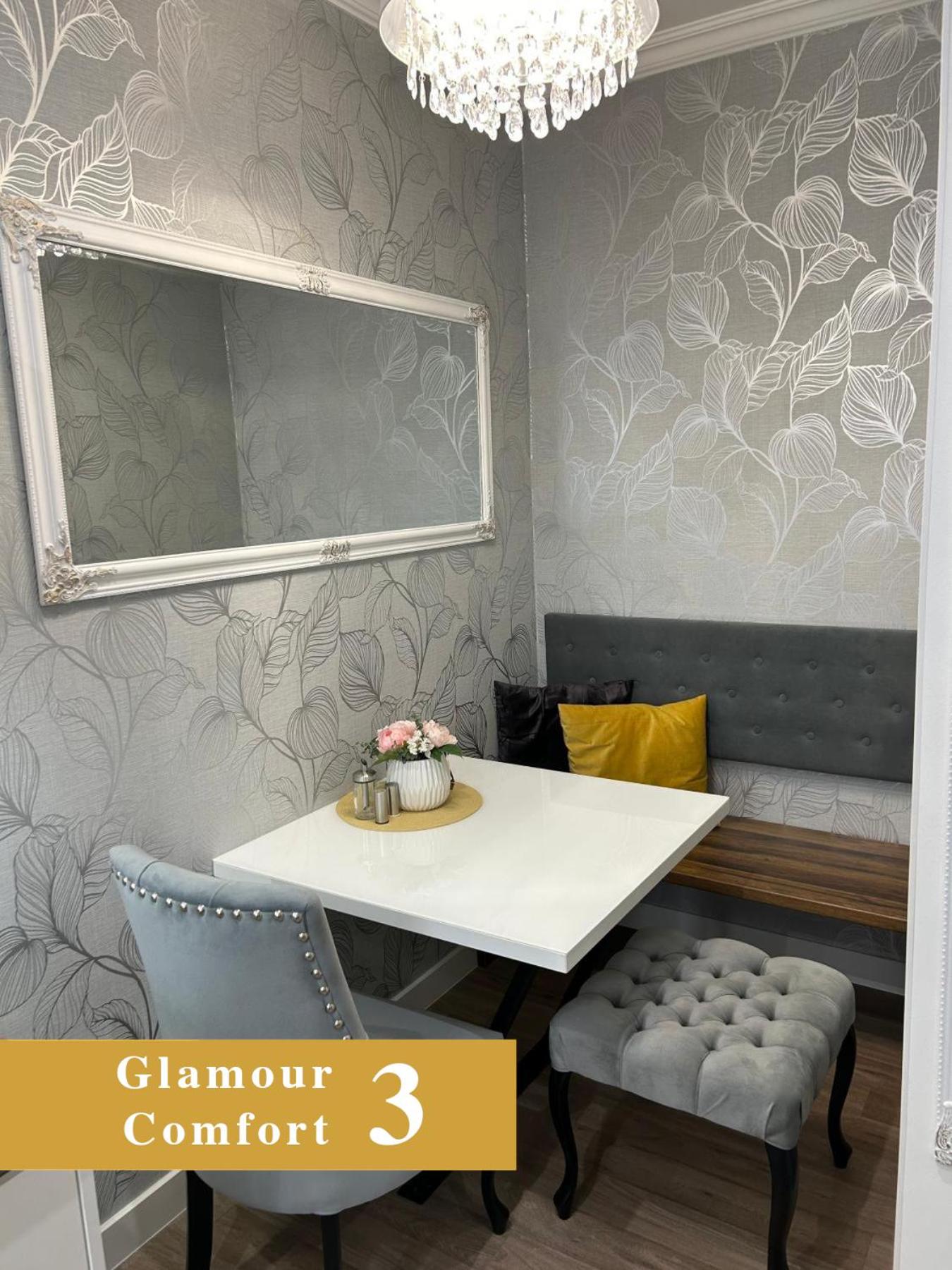 EFIPA Glamour Apartments