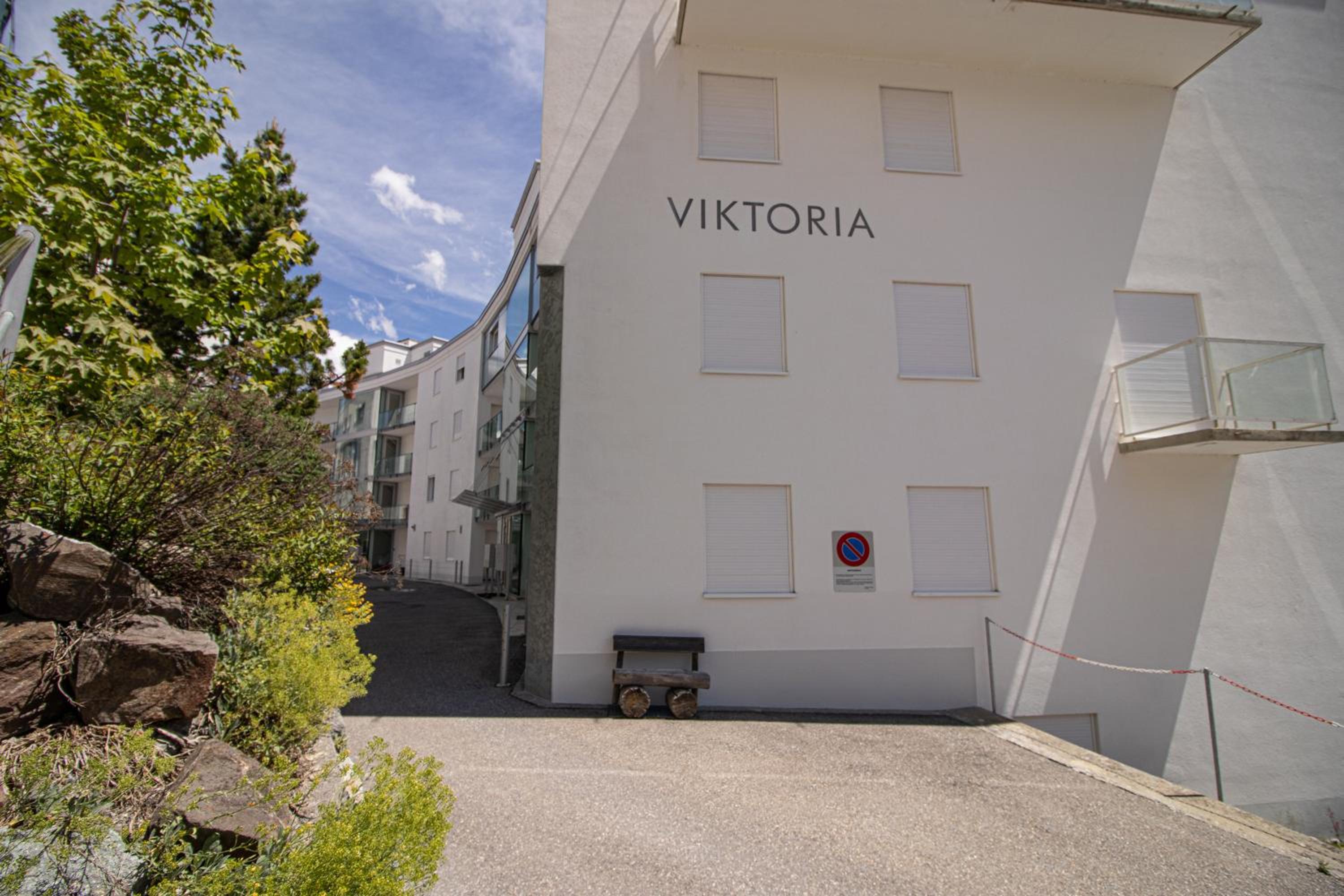 Viktoria B16 by Arosa Holiday