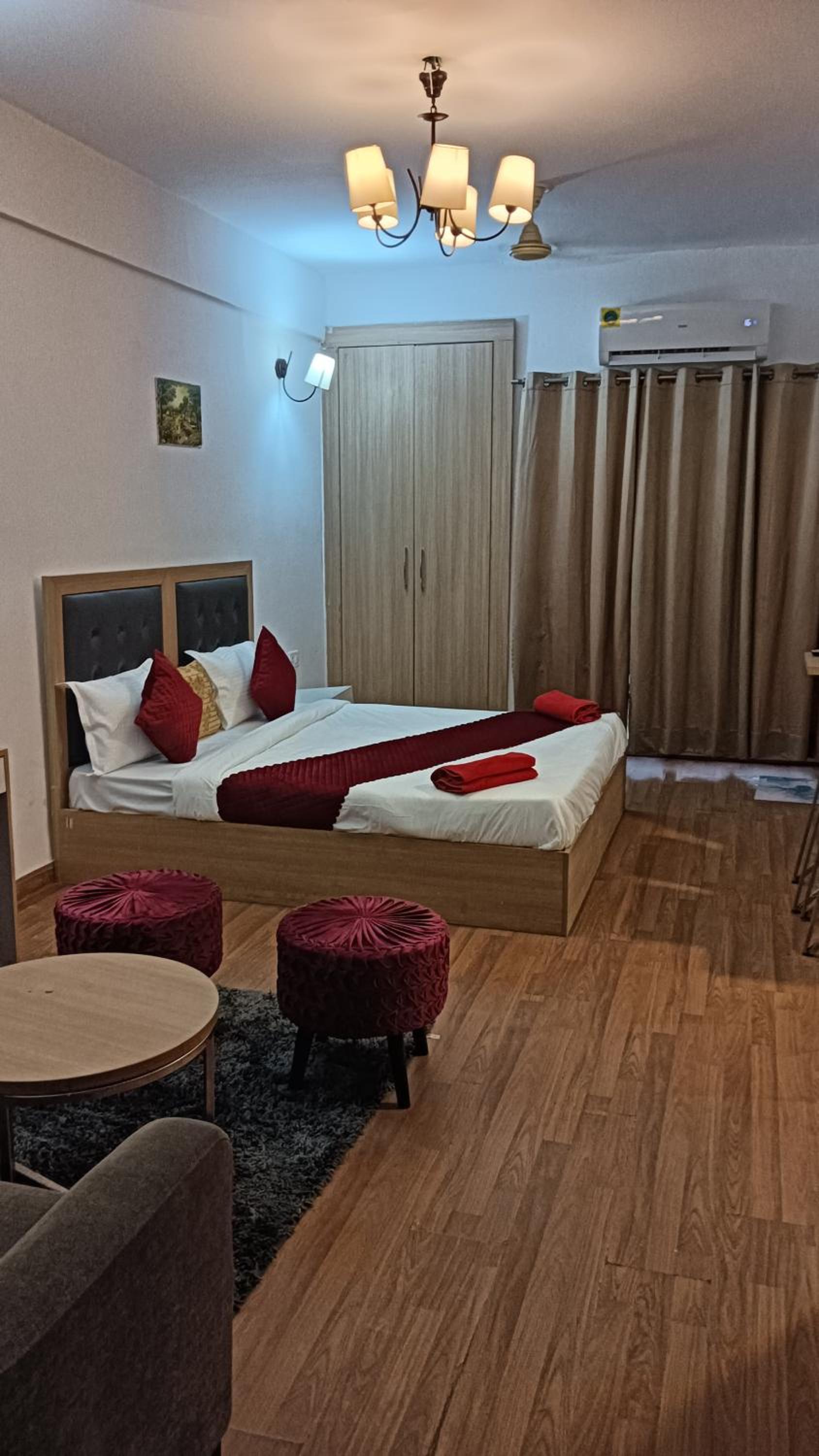 hotel room
