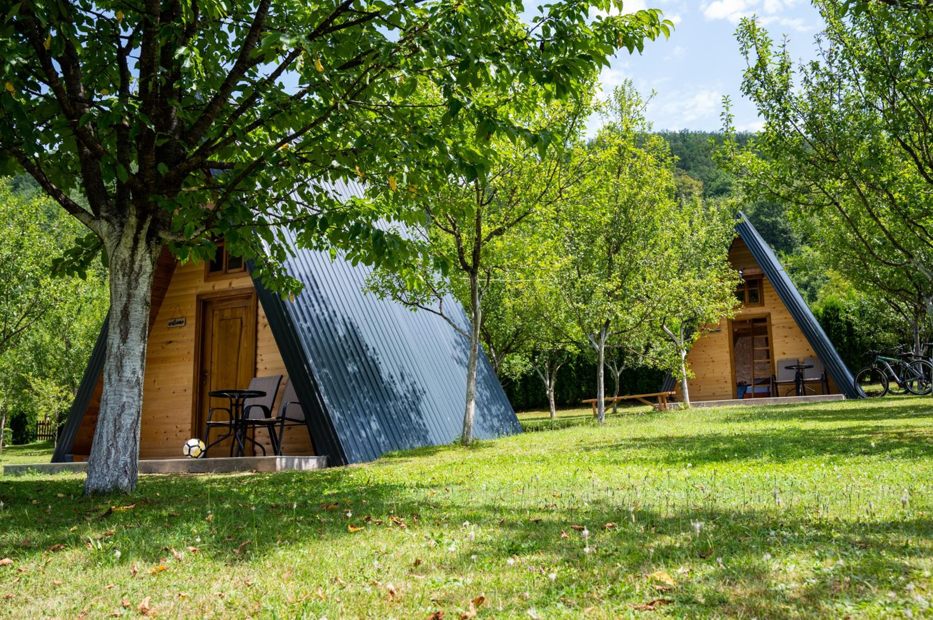 Moonlight & Starlight lodges