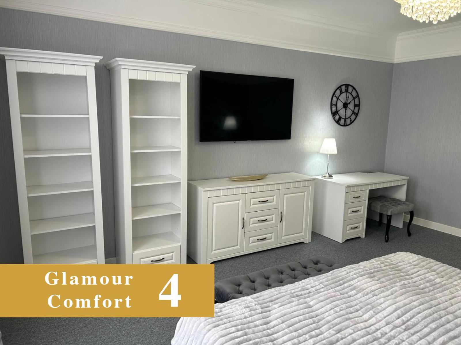 EFIPA Glamour Apartments