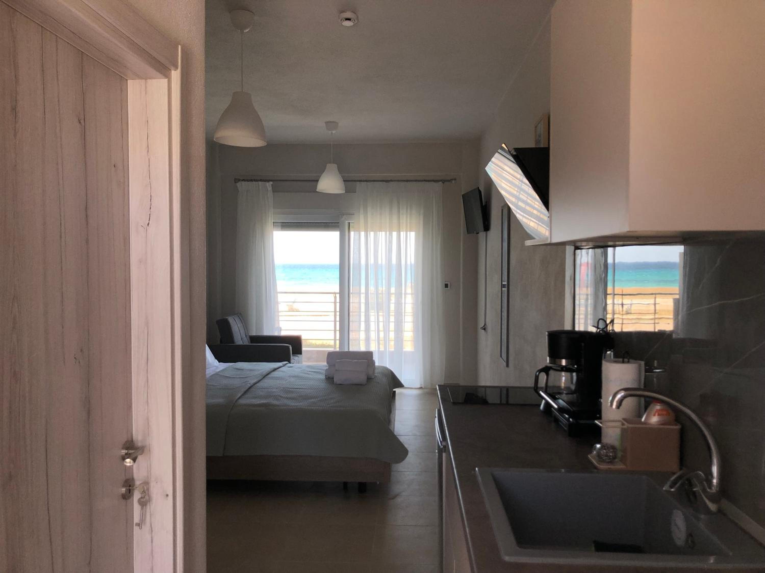 Alkyon Apartments Studios