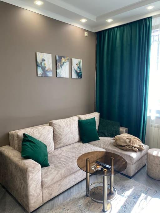 Cozy apartment in Yerevan near Komitas